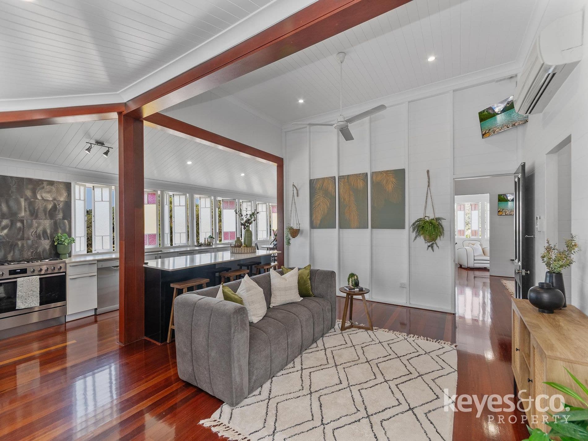 Discover North Queensland Living in the Heart of South Townsville, 62 Nelson Street - Thumbnail 5