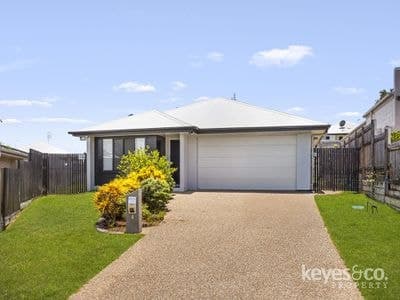 Effortless Family Living in a Quiet Cosgrove Pocket, 4 Peak Circuit - Thumbnail 2