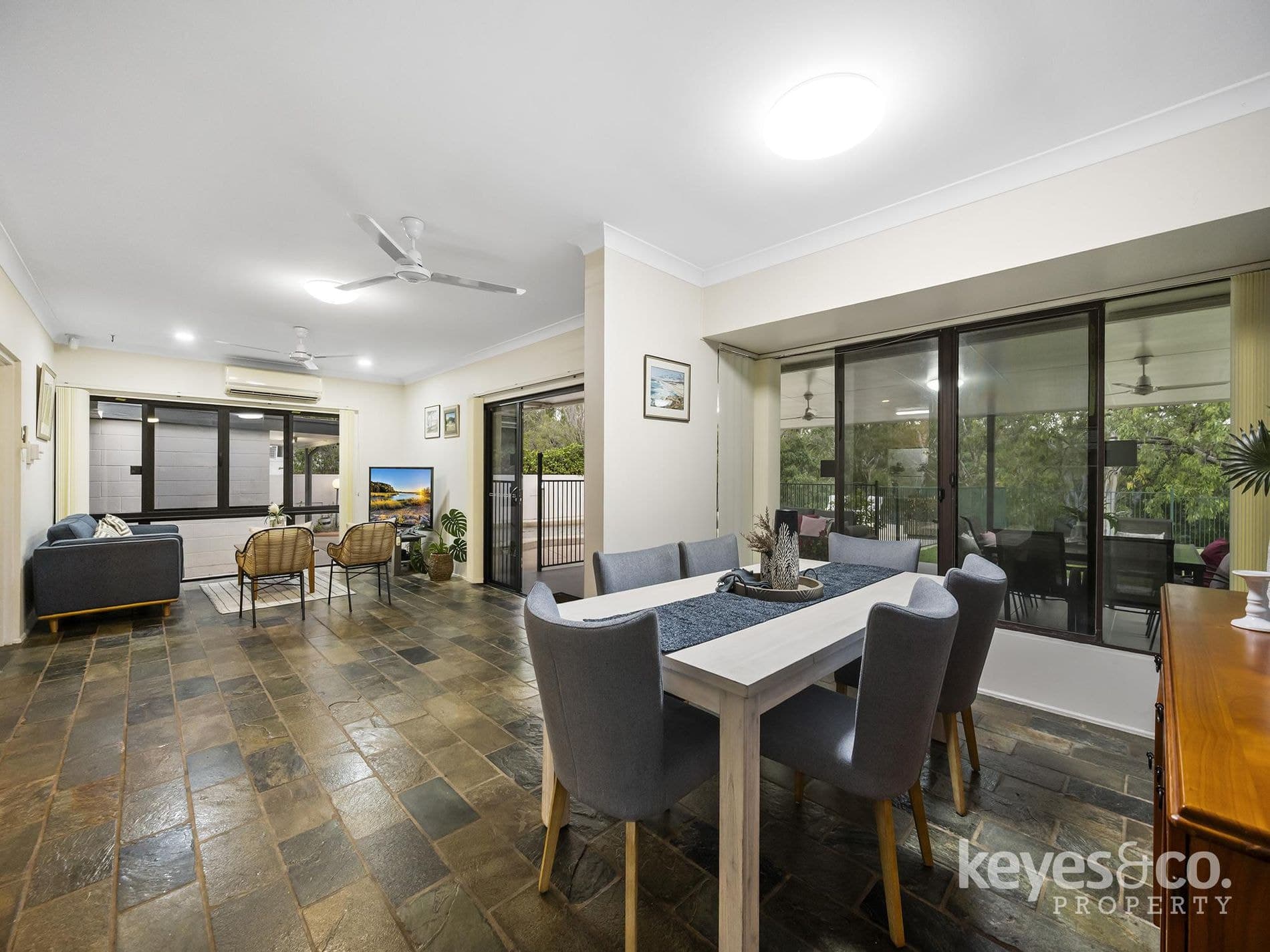 Once In A Generation Riverfront Opportunity!, 12 Moondarga Drive - Thumbnail 4