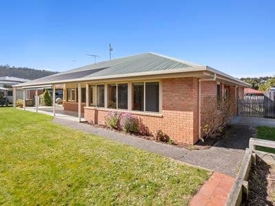 3 Manor Gardens, KINGSTON TAS, Kingston - Image 1