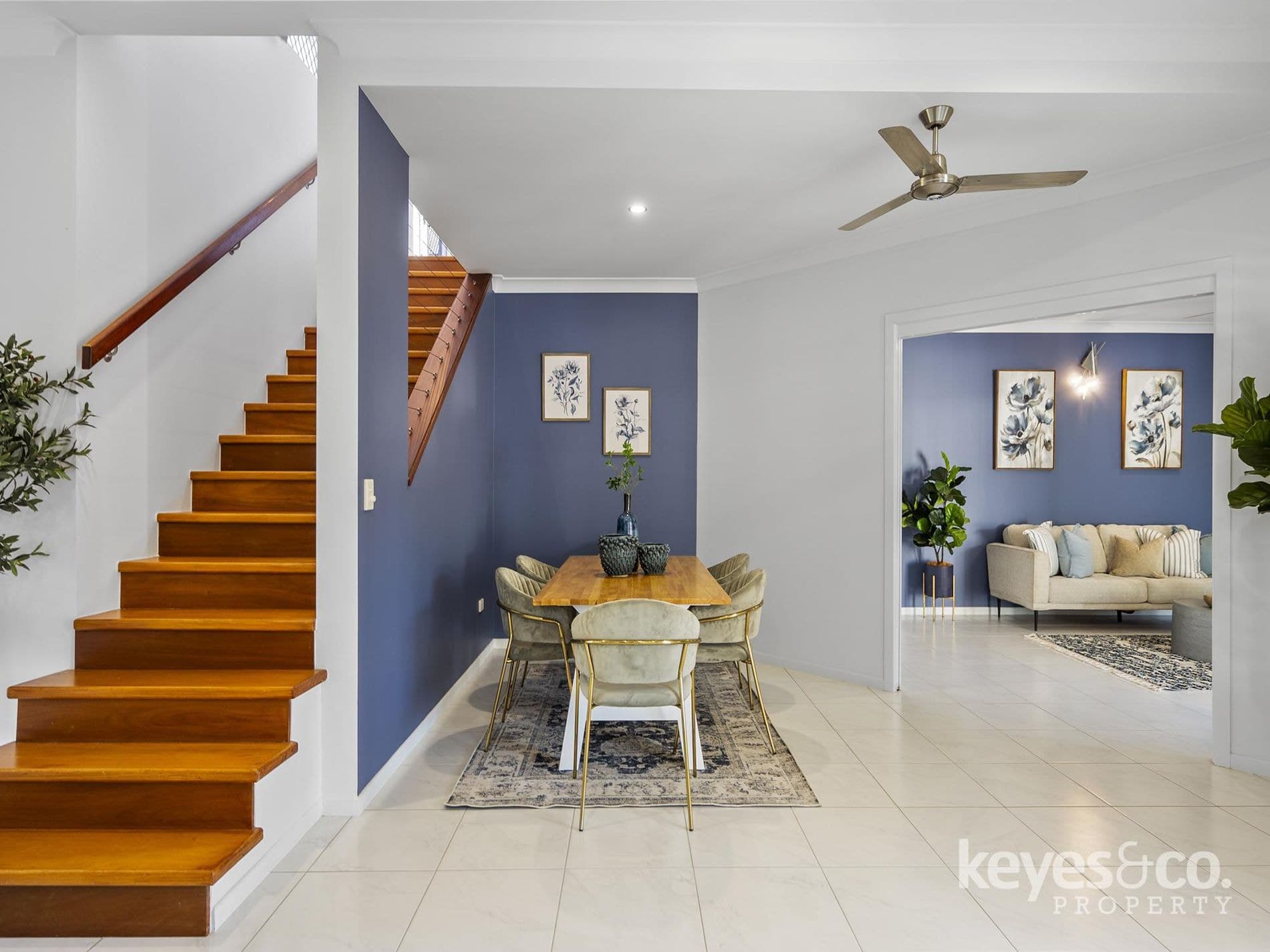 Under Contract by Tess Sellwood, 2 Robina Close - Thumbnail 5