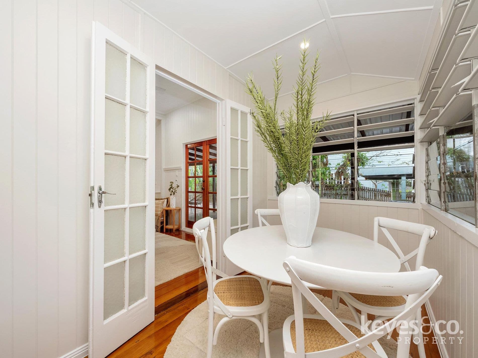 Celebrate This Christmas in Your New Home, 53 Cheyne Street - Thumbnail 7