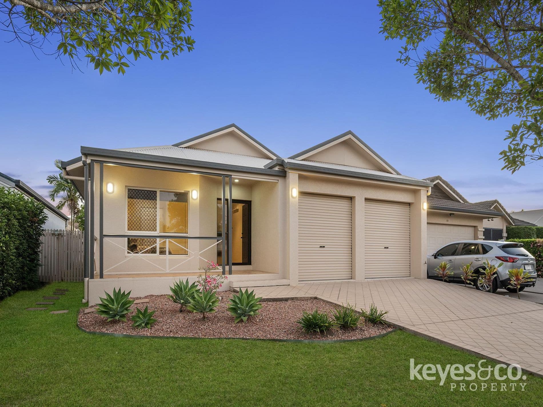Prime Douglas Location - Walk to Uni & Hospital, 8 Harvard Street - Image 1