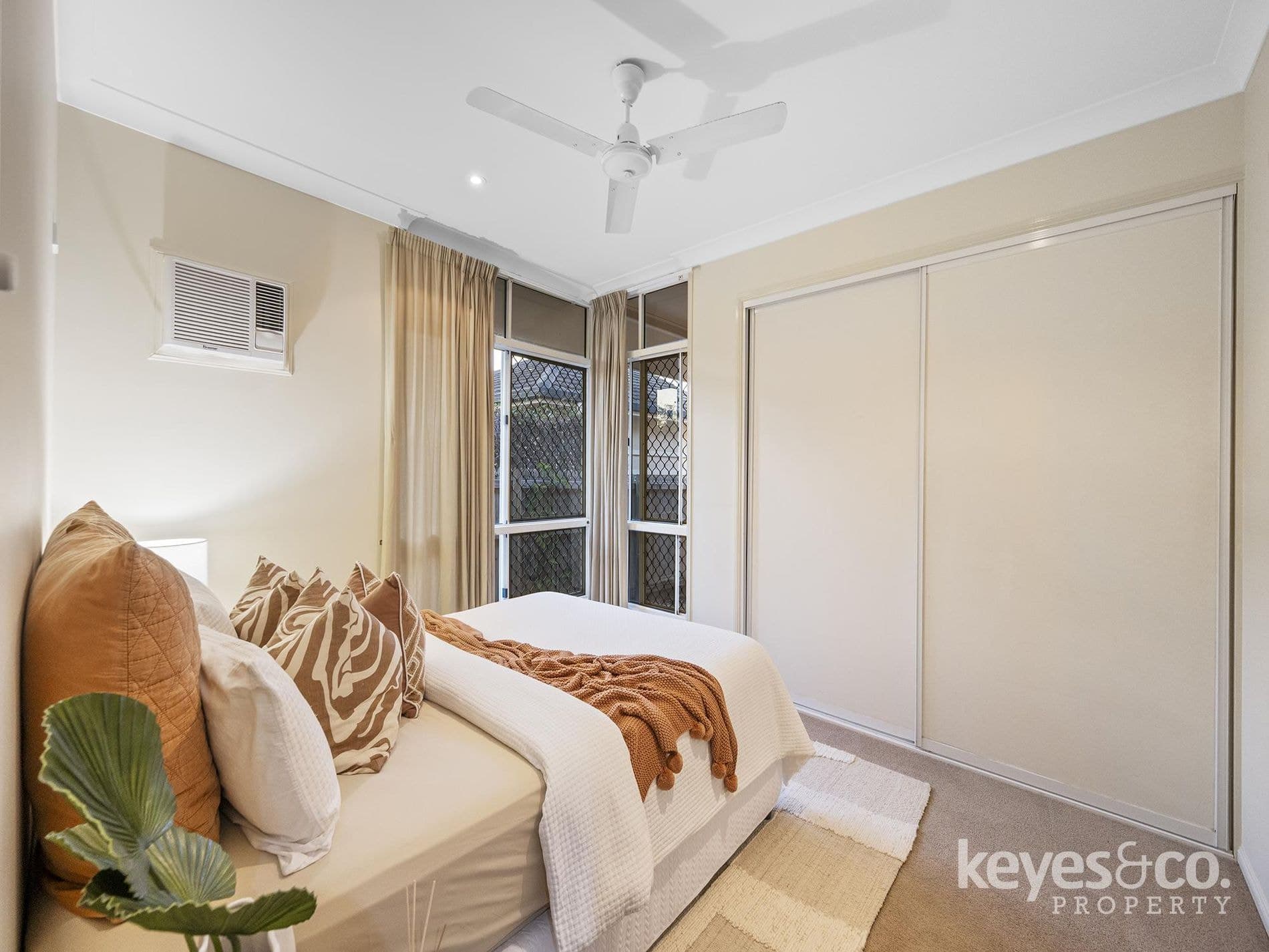 Prime Douglas Location - Walk to Uni & Hospital, 8 Harvard Street - Thumbnail 7