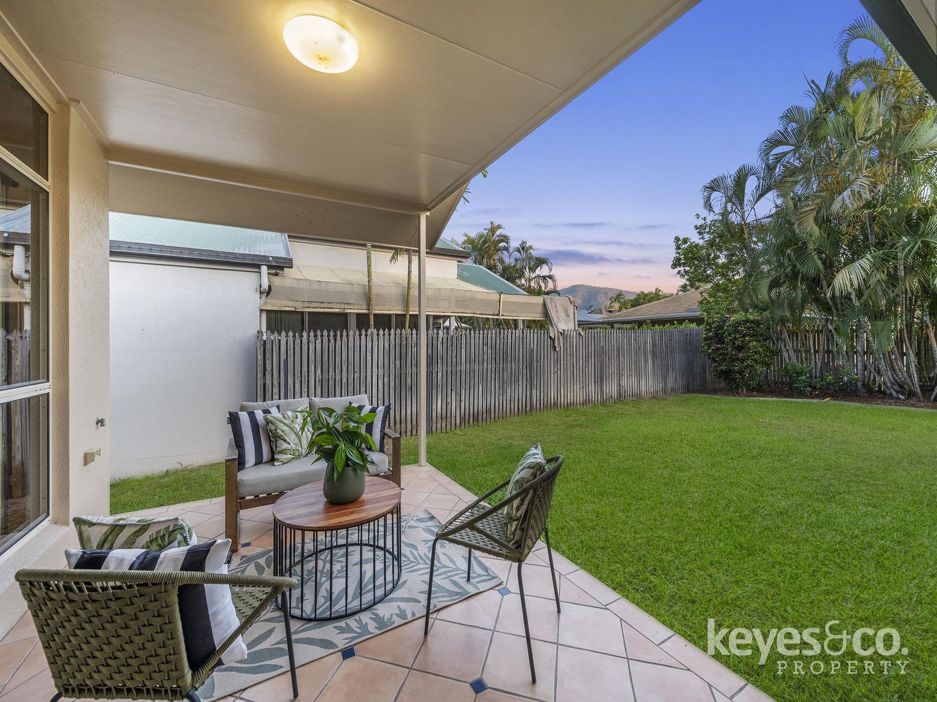 Prime Douglas Location - Walk to Uni & Hospital, 8 Harvard Street - Thumbnail 8