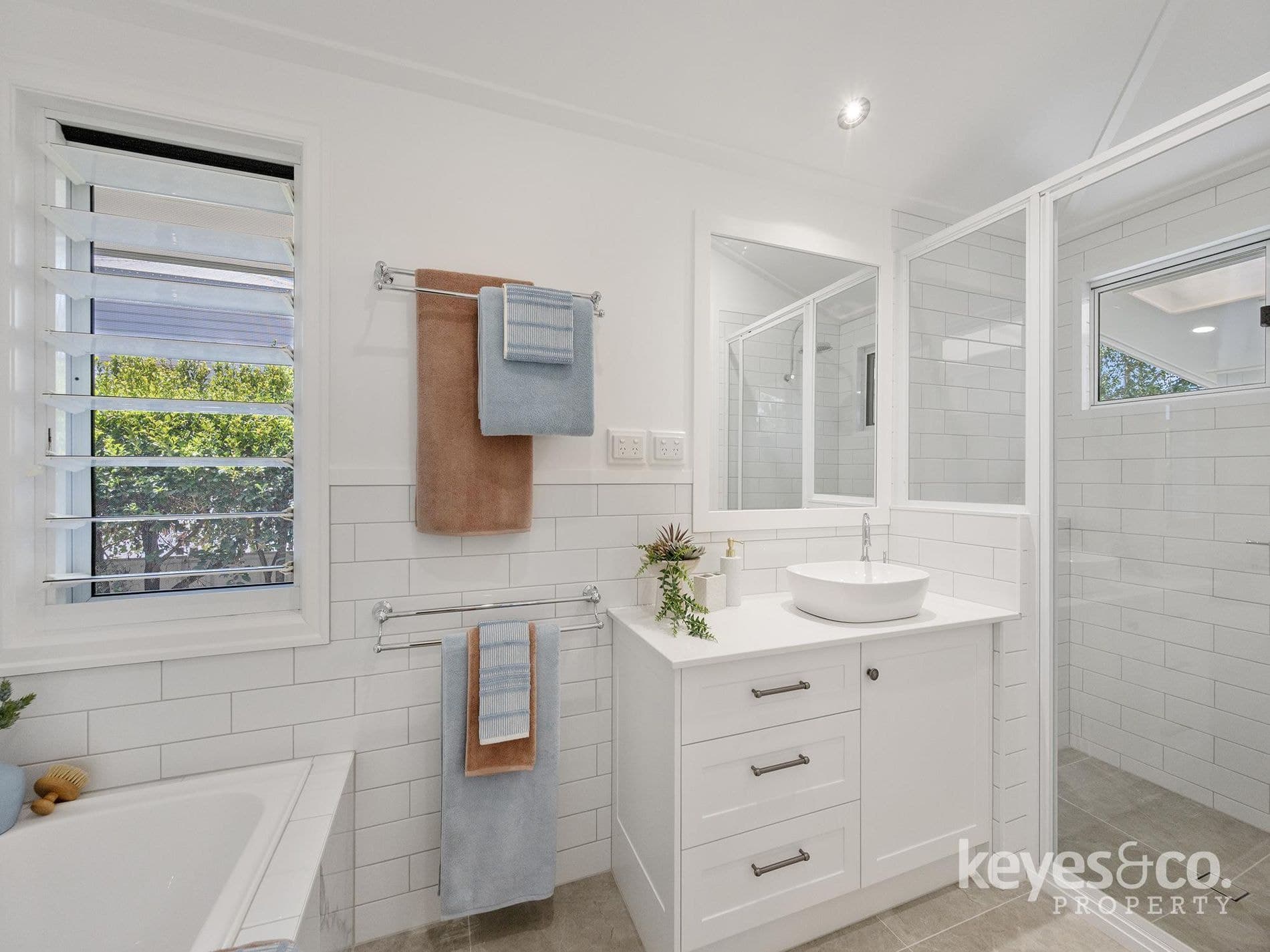 38 Hughes Street, 38 Hughes Street - Thumbnail 5