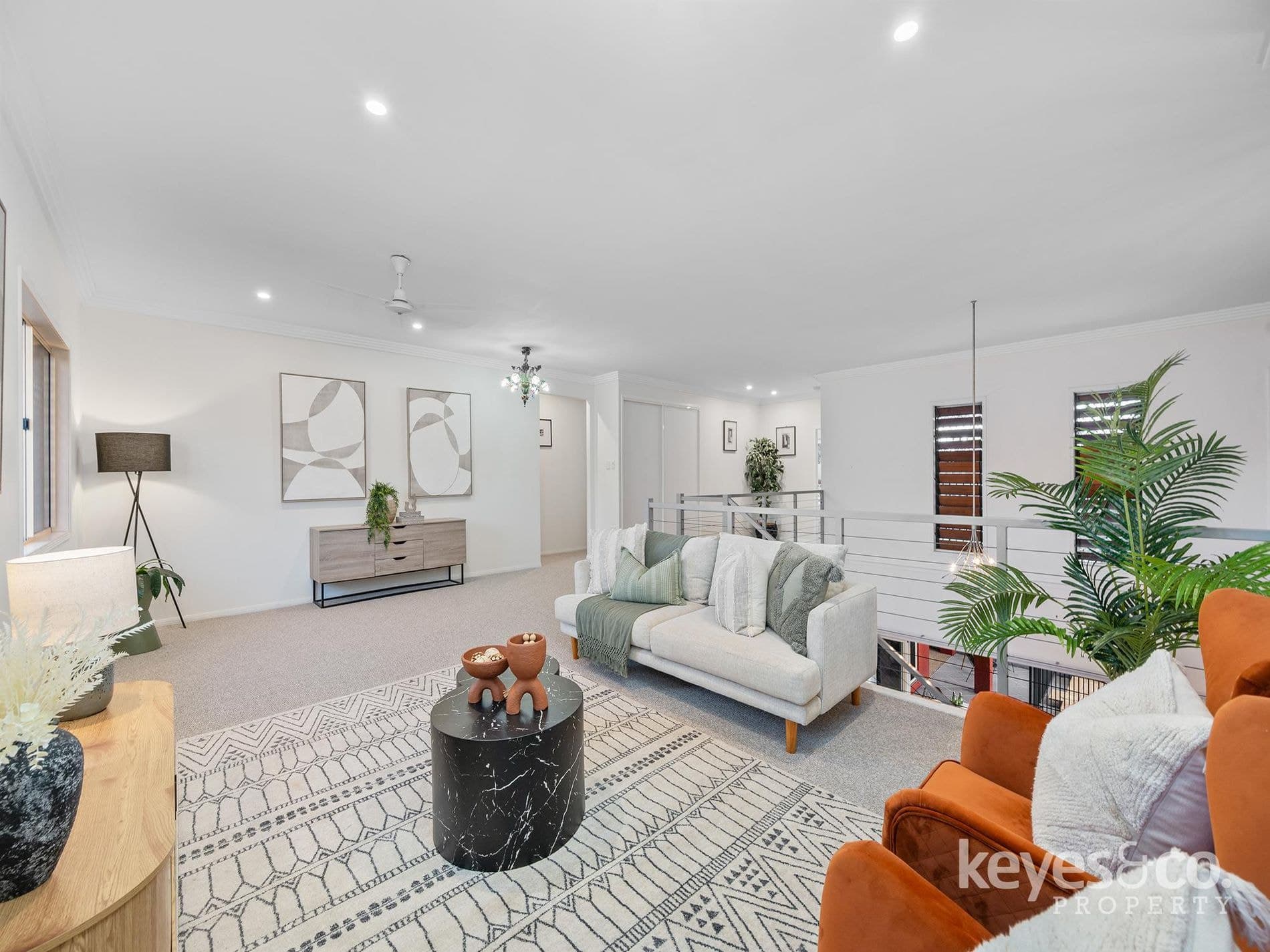 Luxury, Location, & Lifestyle - 5-Bed Family Home with Pool, 2a Alroy Street - Thumbnail 7