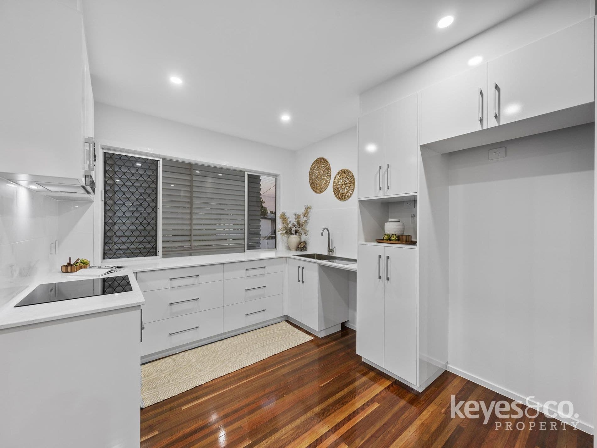 Freshly Renovated Home on a Big Hermit Park Block, 52 Roberts Street - Thumbnail 3