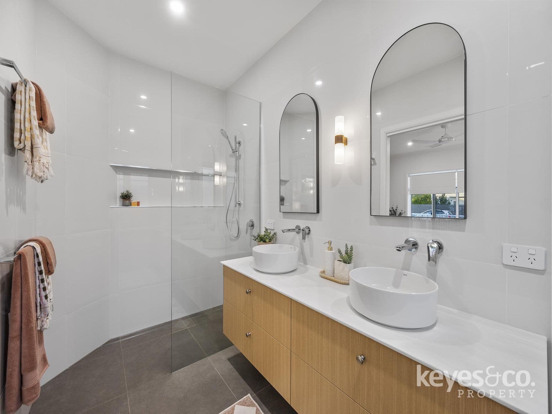 New Home, No Compromises, 9 Gowrie Street - Thumbnail 7
