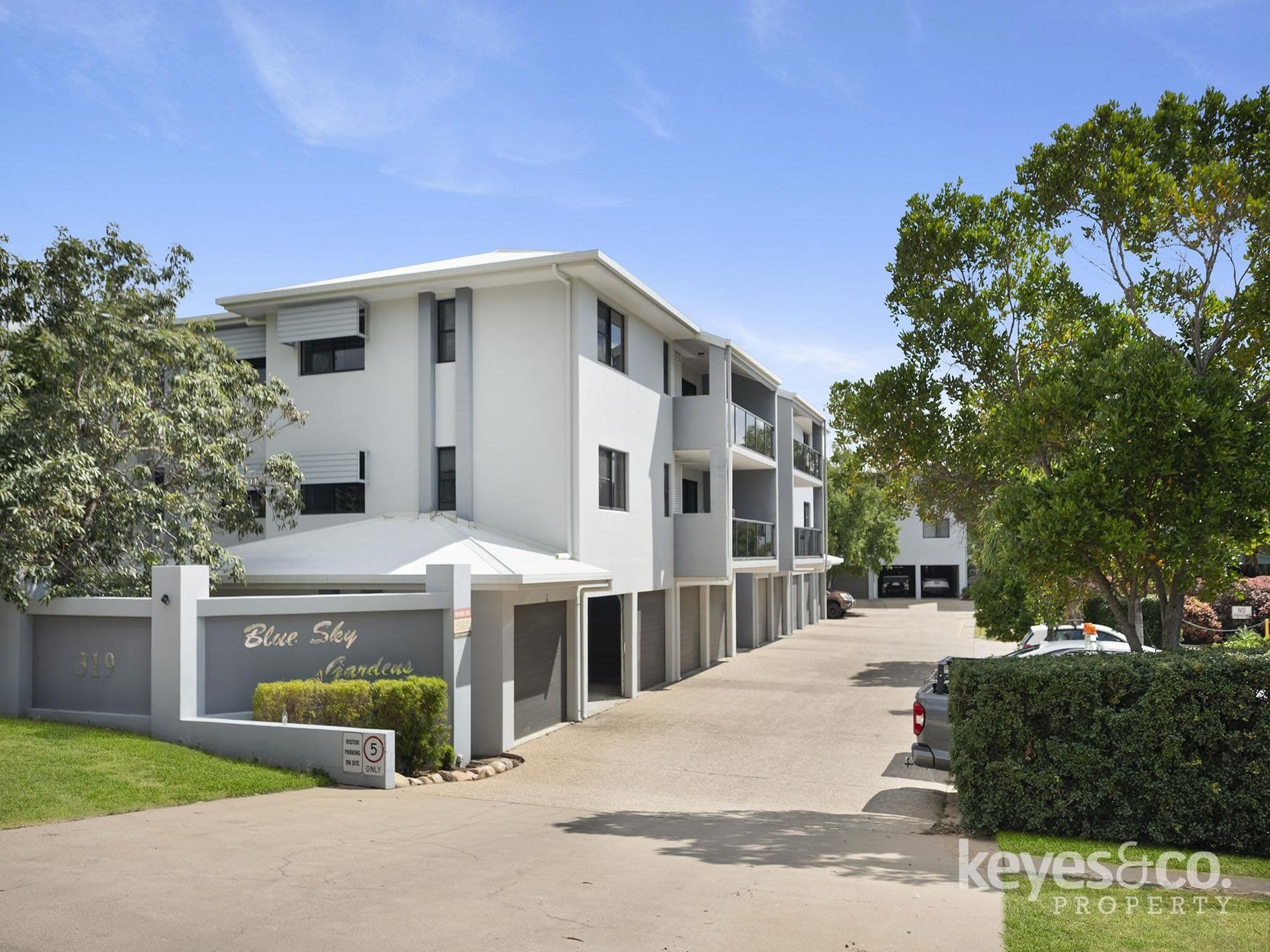 Rarely Available and Always In High Demand!, 43 / 319 Angus Smith Drive - Thumbnail 8