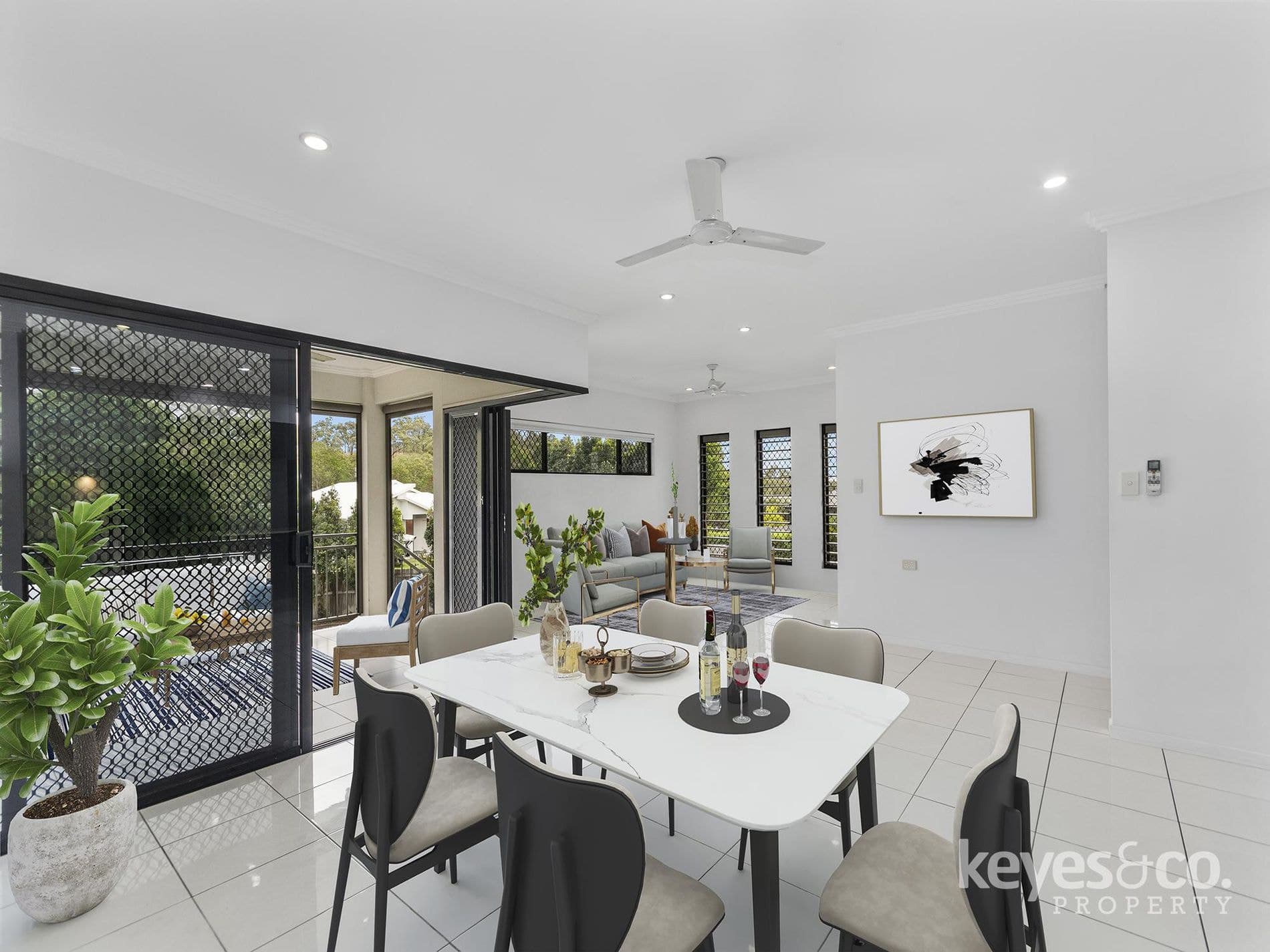 Designer Living Meets Everyday Comfort, 13 Elford Place - Thumbnail 3