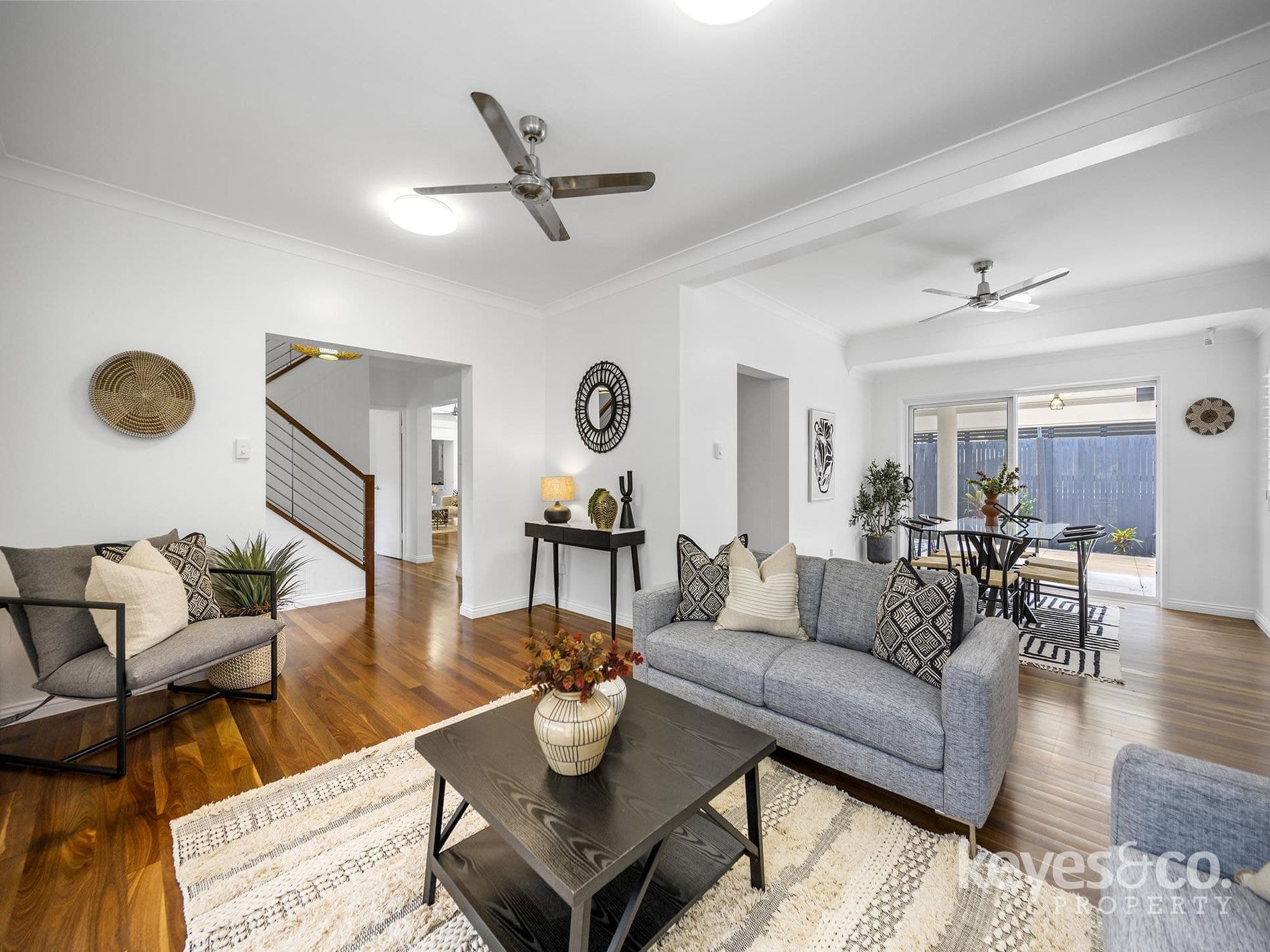 Fully Renovated, Five-Bedroom Family Oasis on the River, 16 Redhead Drive - Thumbnail 4