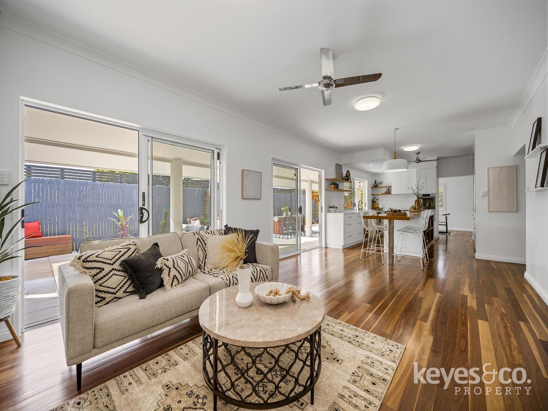 Fully Renovated, Five-Bedroom Family Oasis on the River, 16 Redhead Drive - Thumbnail 5