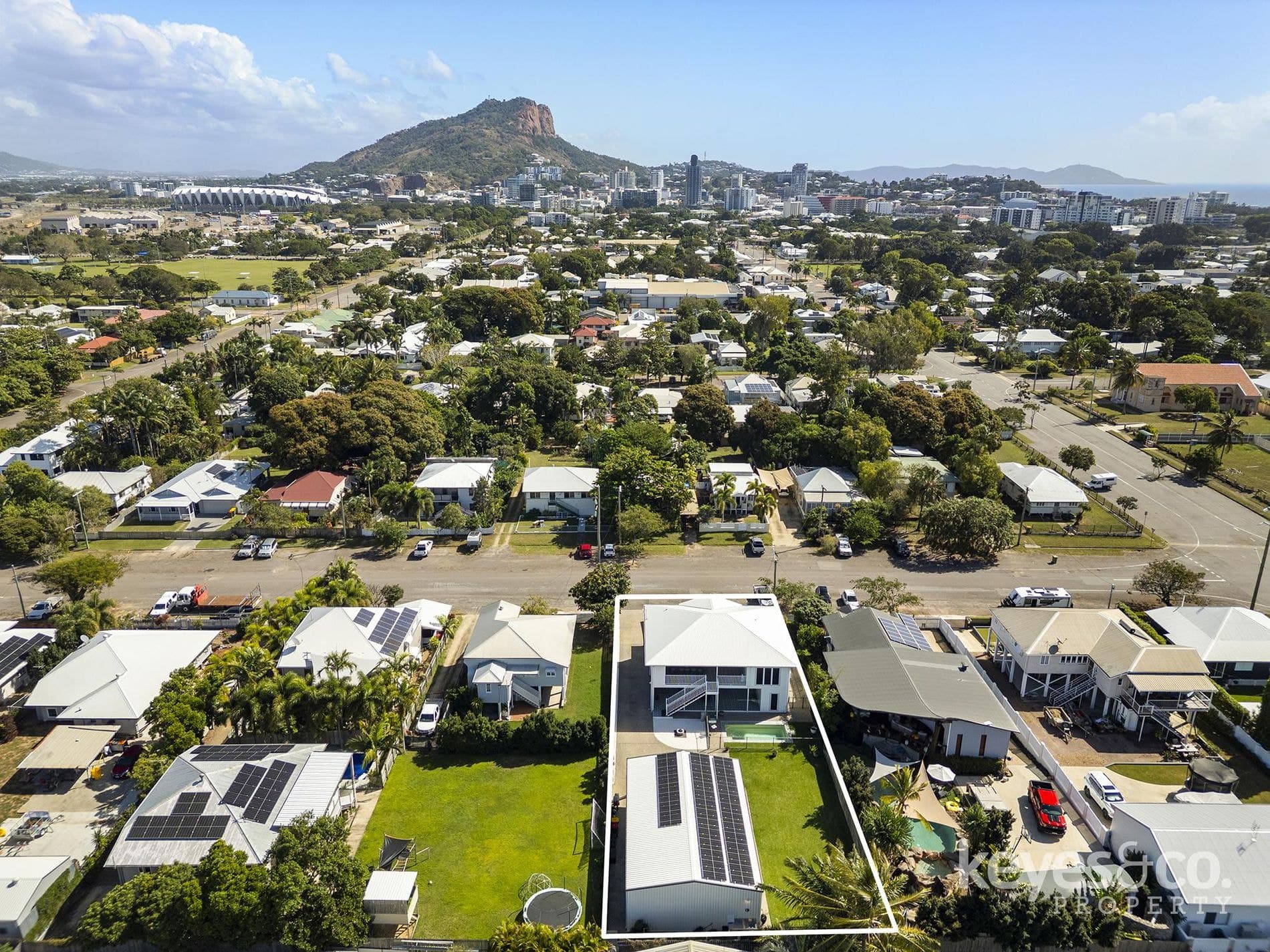 Sold Prior to Auction, 13 Hubert Street - Thumbnail 2