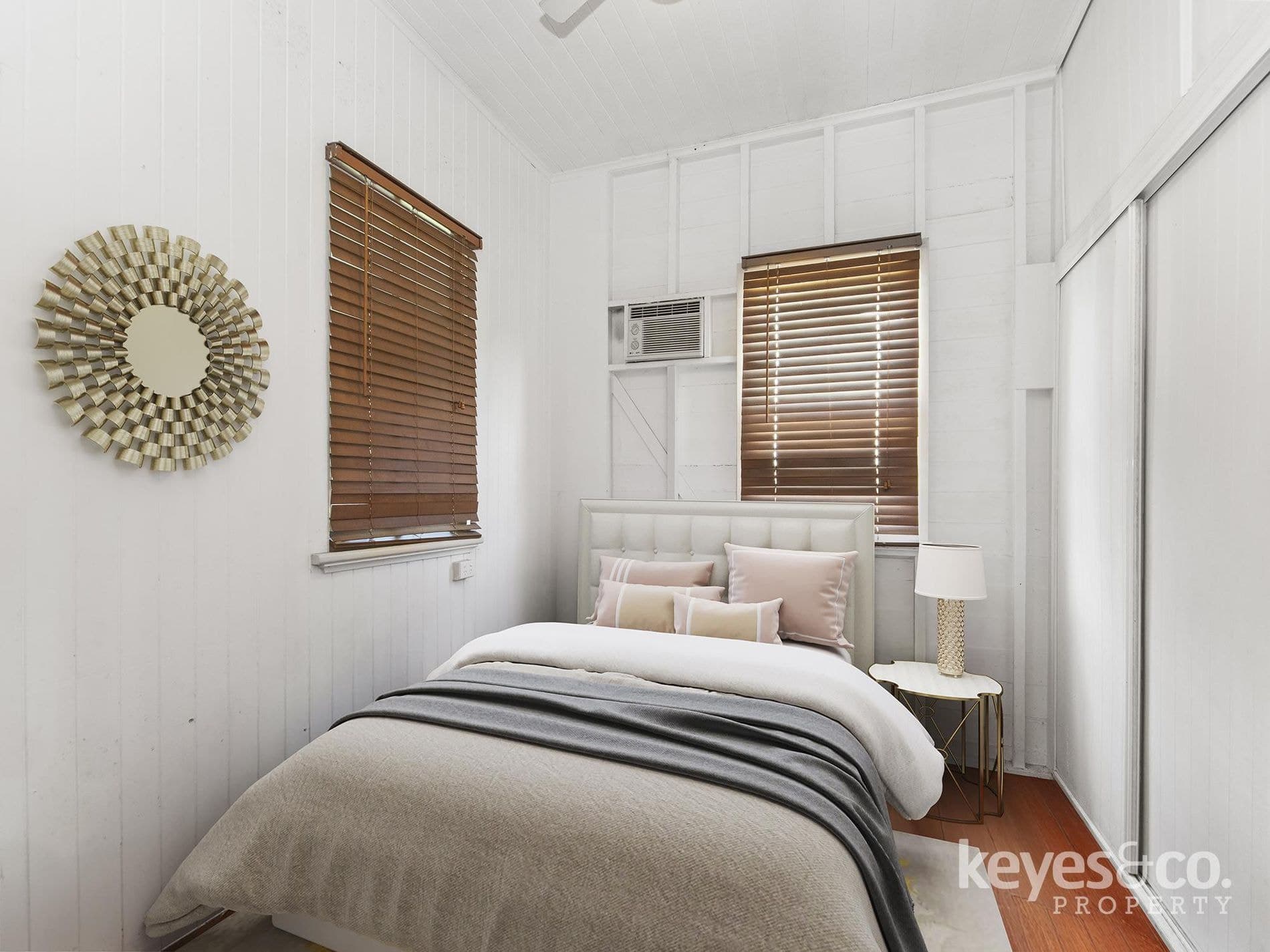Prime Location, Character-Packed, 53 Cheyne Street - Thumbnail 7
