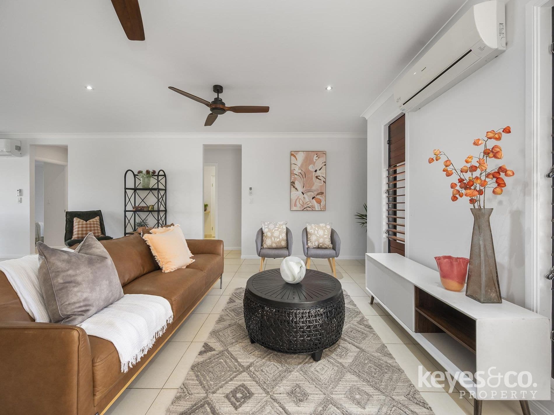 Modern Acreage Living with Equestrian Appeal, 81a Hammond Way - Thumbnail 2
