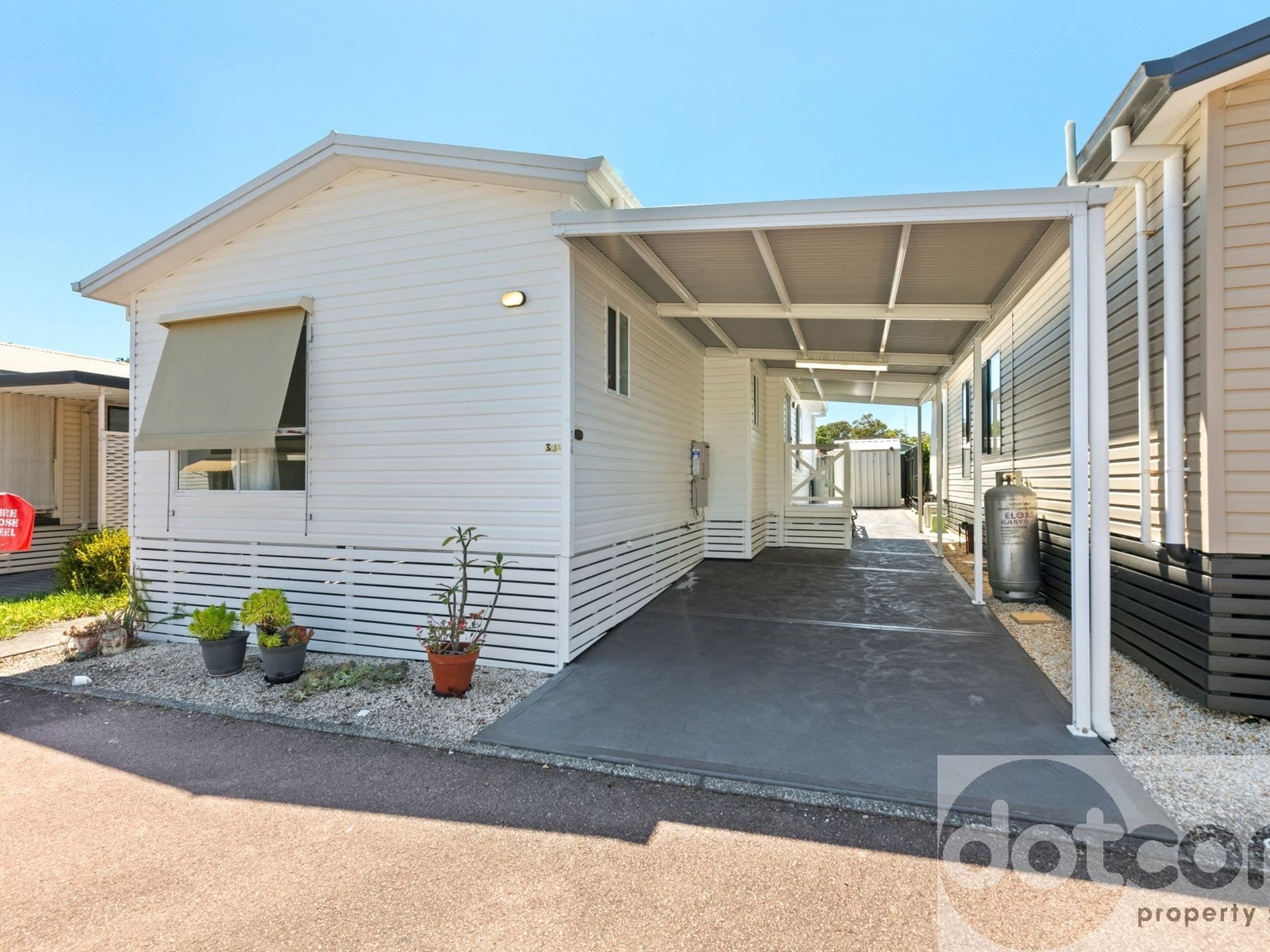 34a / 2 Mulloway Road, Chain Valley Bay - Thumbnail 4