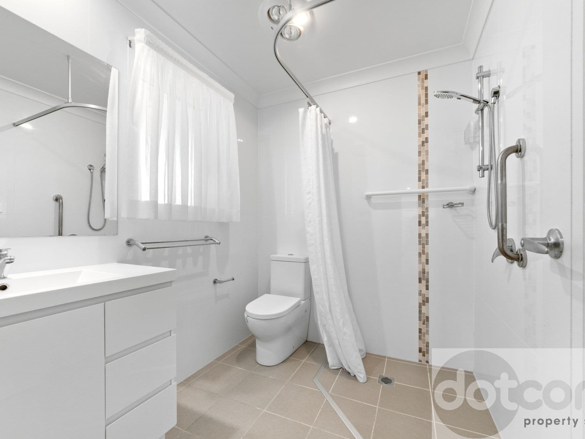 34a / 2 Mulloway Road, Chain Valley Bay - Thumbnail 8
