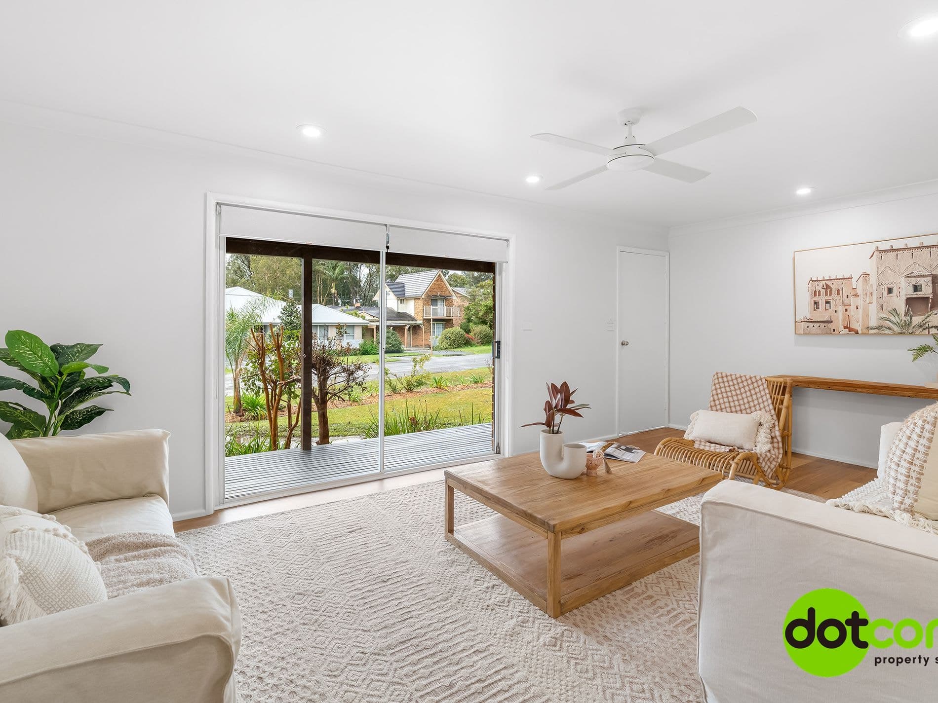 1 Lloyd Avenue, Chain Valley Bay - Thumbnail 2