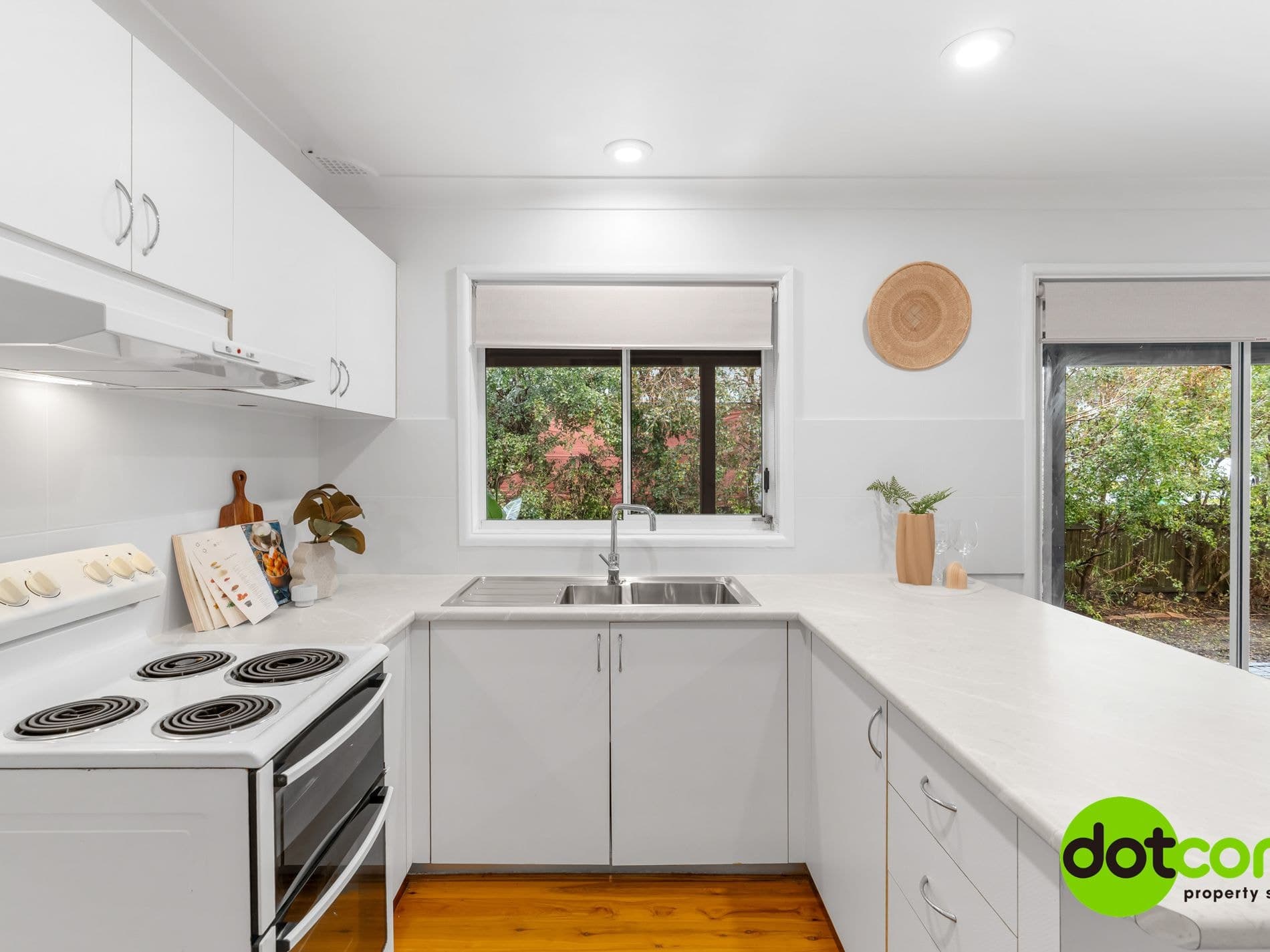1 Lloyd Avenue, Chain Valley Bay - Thumbnail 6