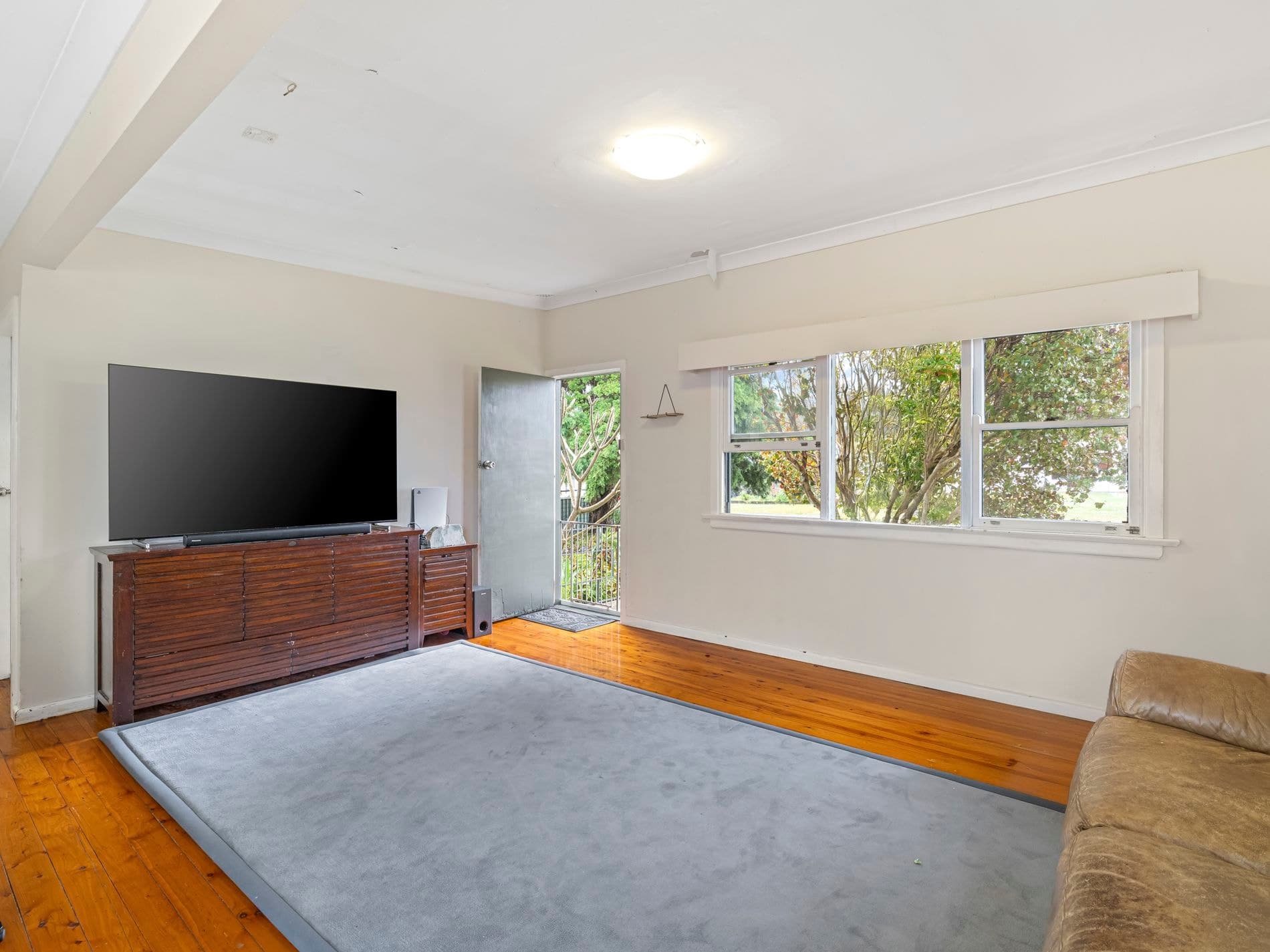 14 Elouera Avenue, Buff Point - Thumbnail 2