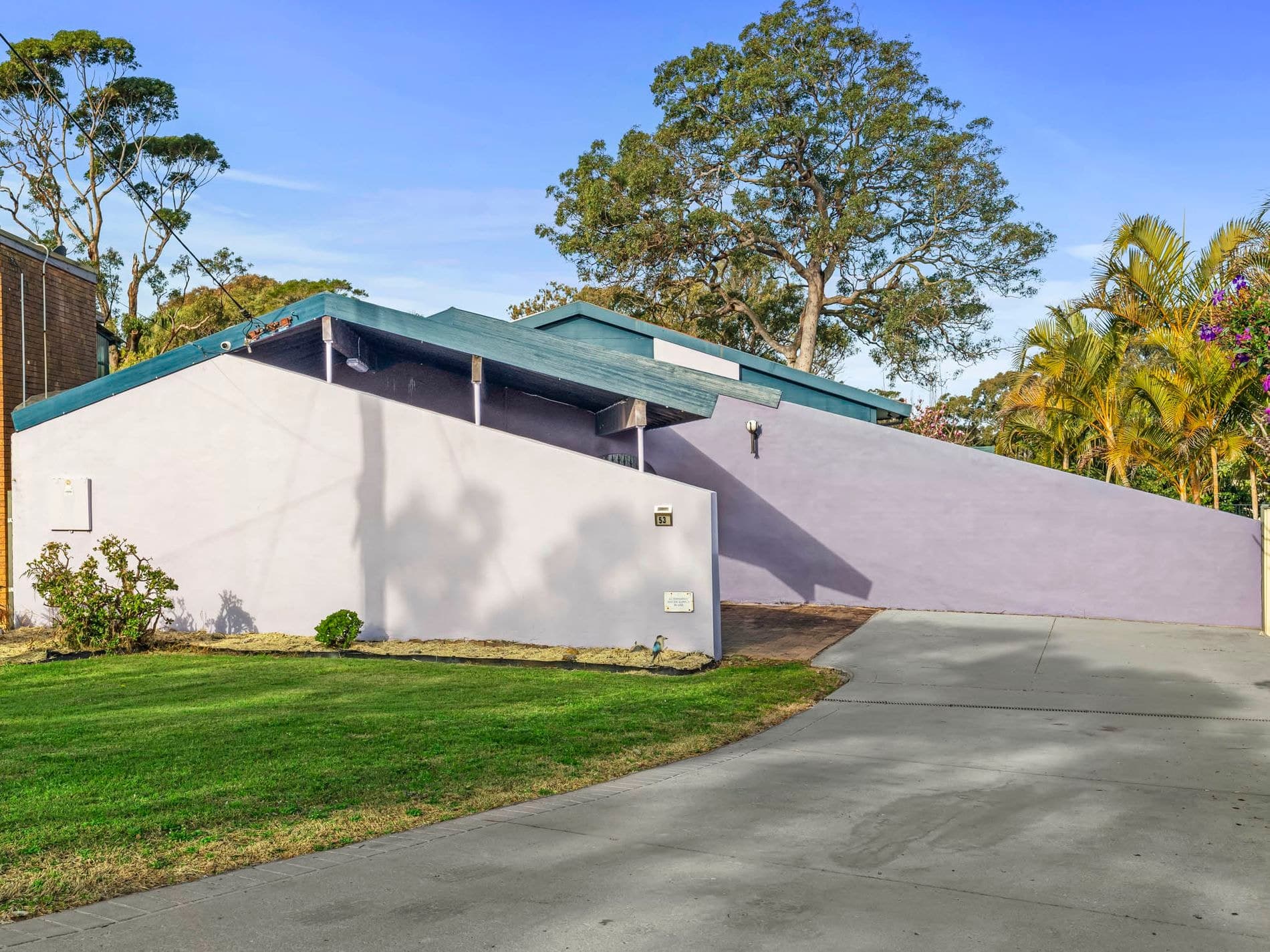 53 Huene Avenue, Halekulani - Image 1