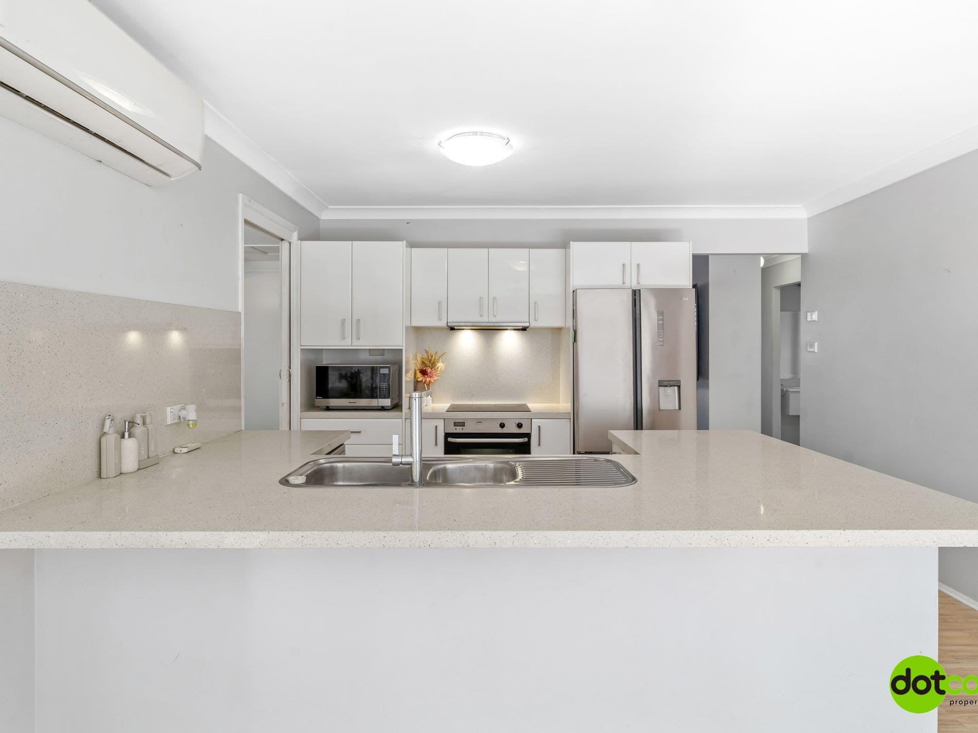 37 Roper Road, Blue Haven - Thumbnail 3