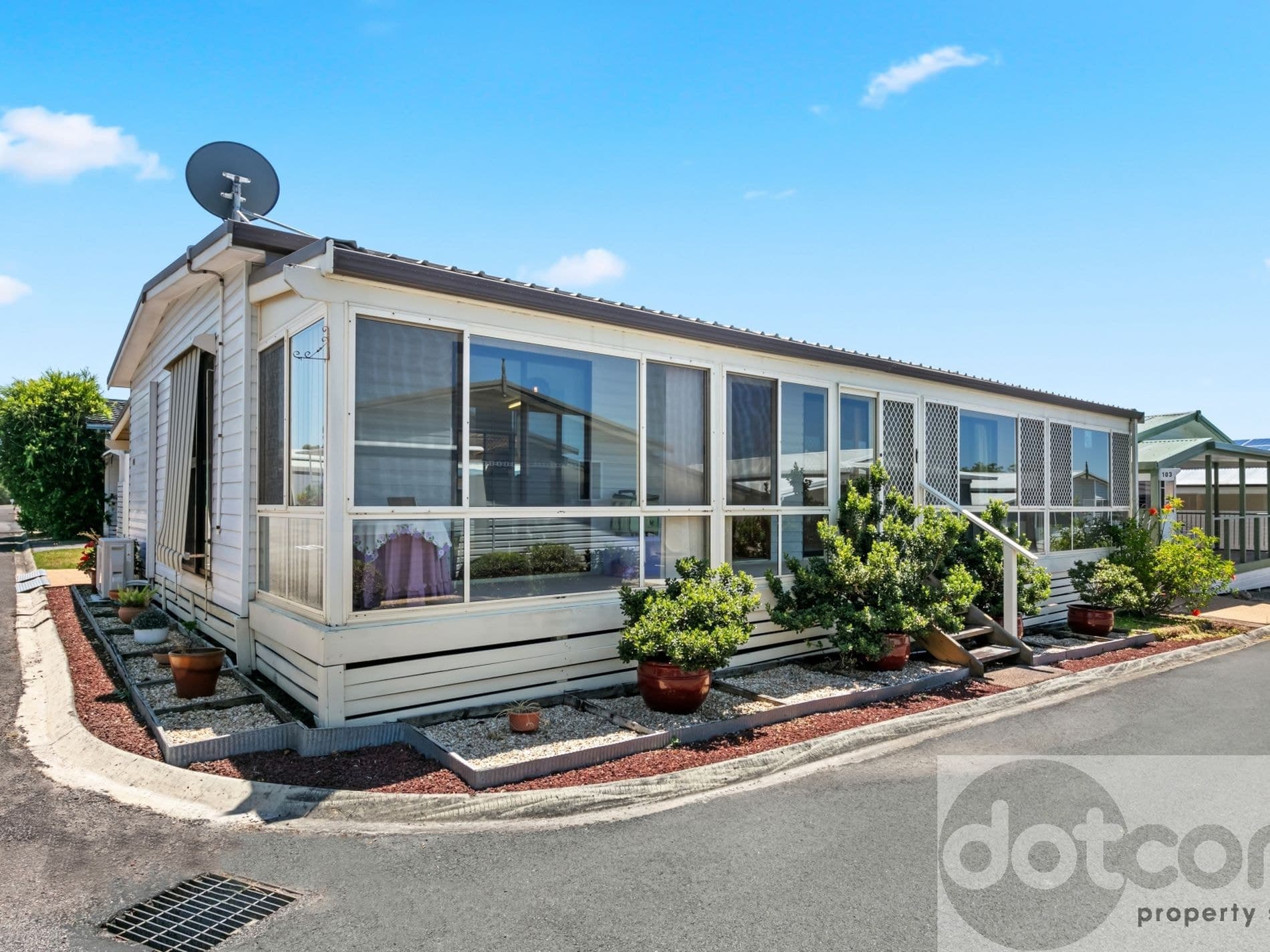 104 / 25 Mulloway Road, Chain Valley Bay - Image 1