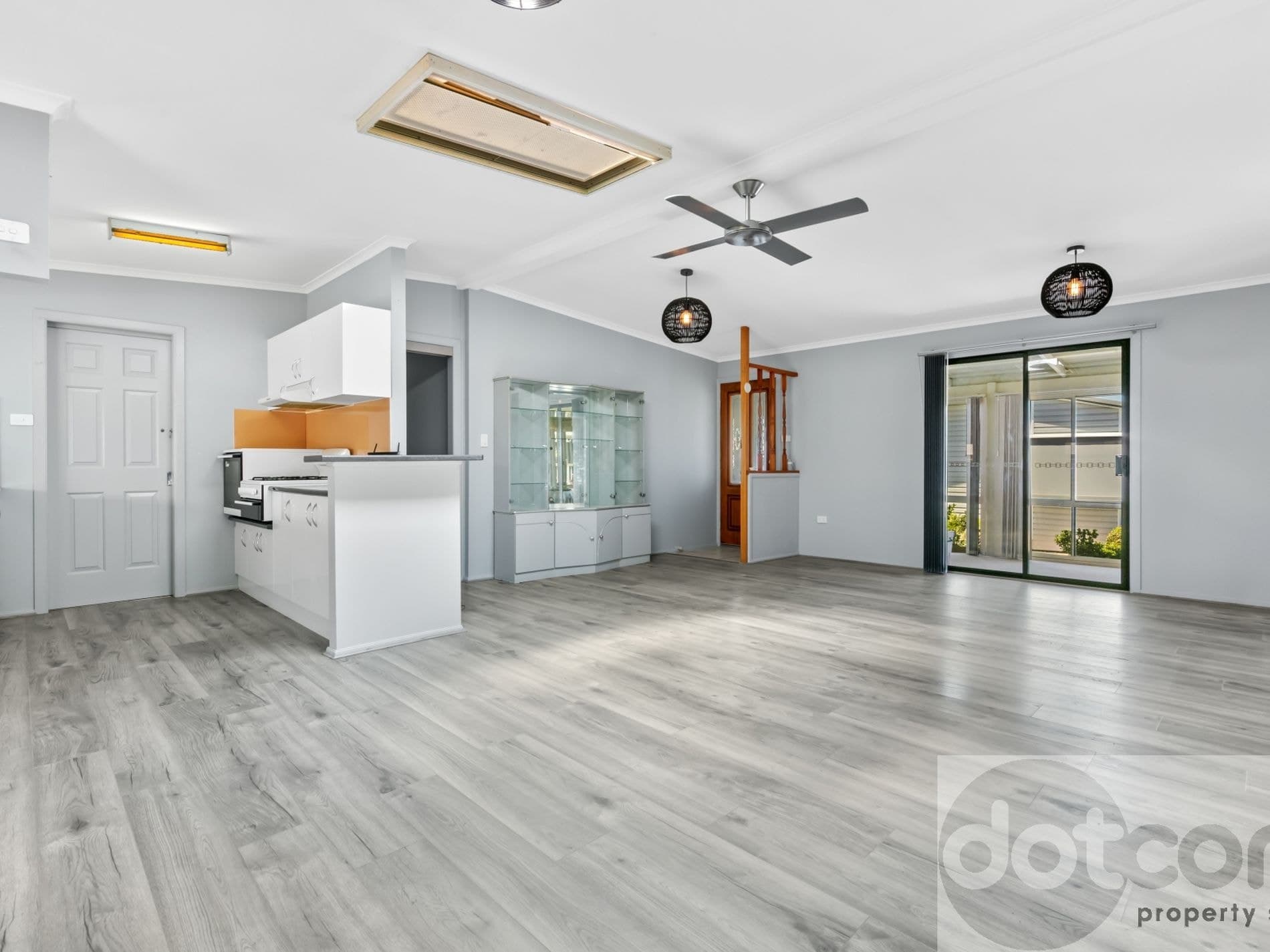 104 / 25 Mulloway Road, Chain Valley Bay - Thumbnail 6