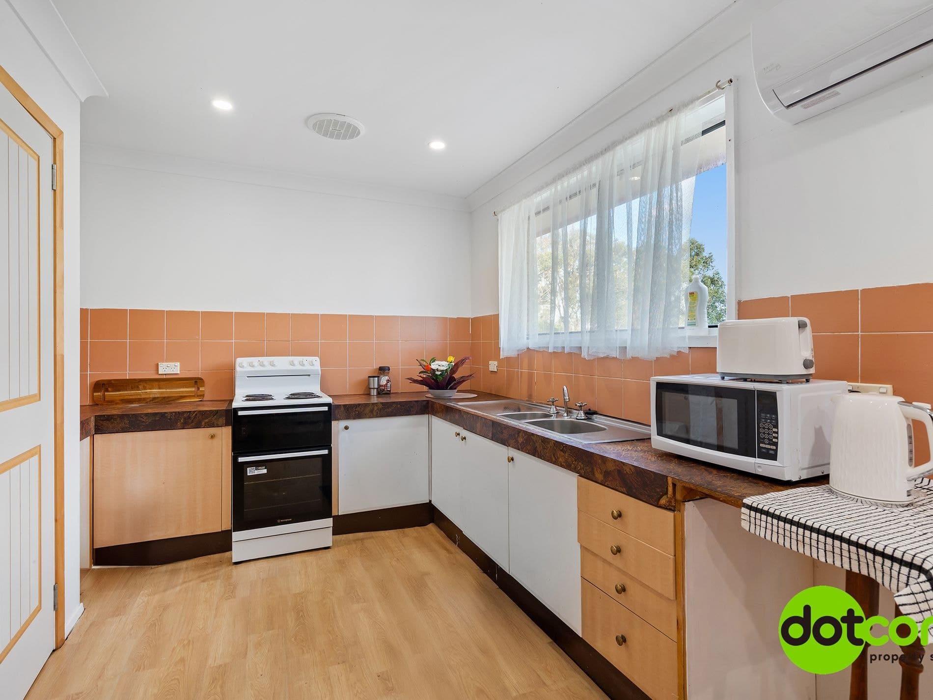 46 Goobarabah Avenue, Gorokan - Thumbnail 5