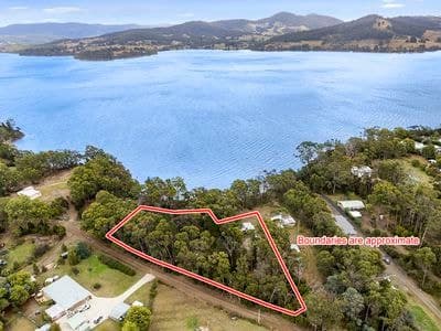 10 Glovers Road, DEEP BAY TAS, Deep Bay - Image 1