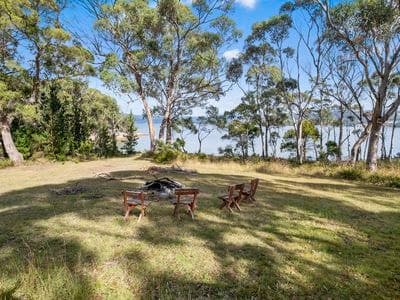 12 Glovers Road, DEEP BAY TAS, Deep Bay - Image 1