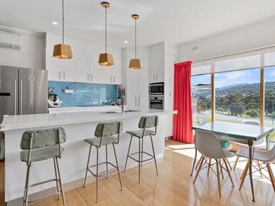 6 Derwent Avenue, GEILSTON BAY TAS, Geilston Bay - Image 1