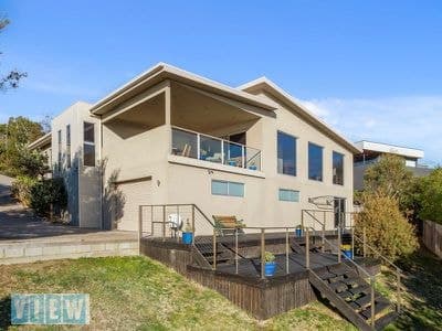 10 Pintoresca Place, TRANMERE TAS, Tranmere - Image 1