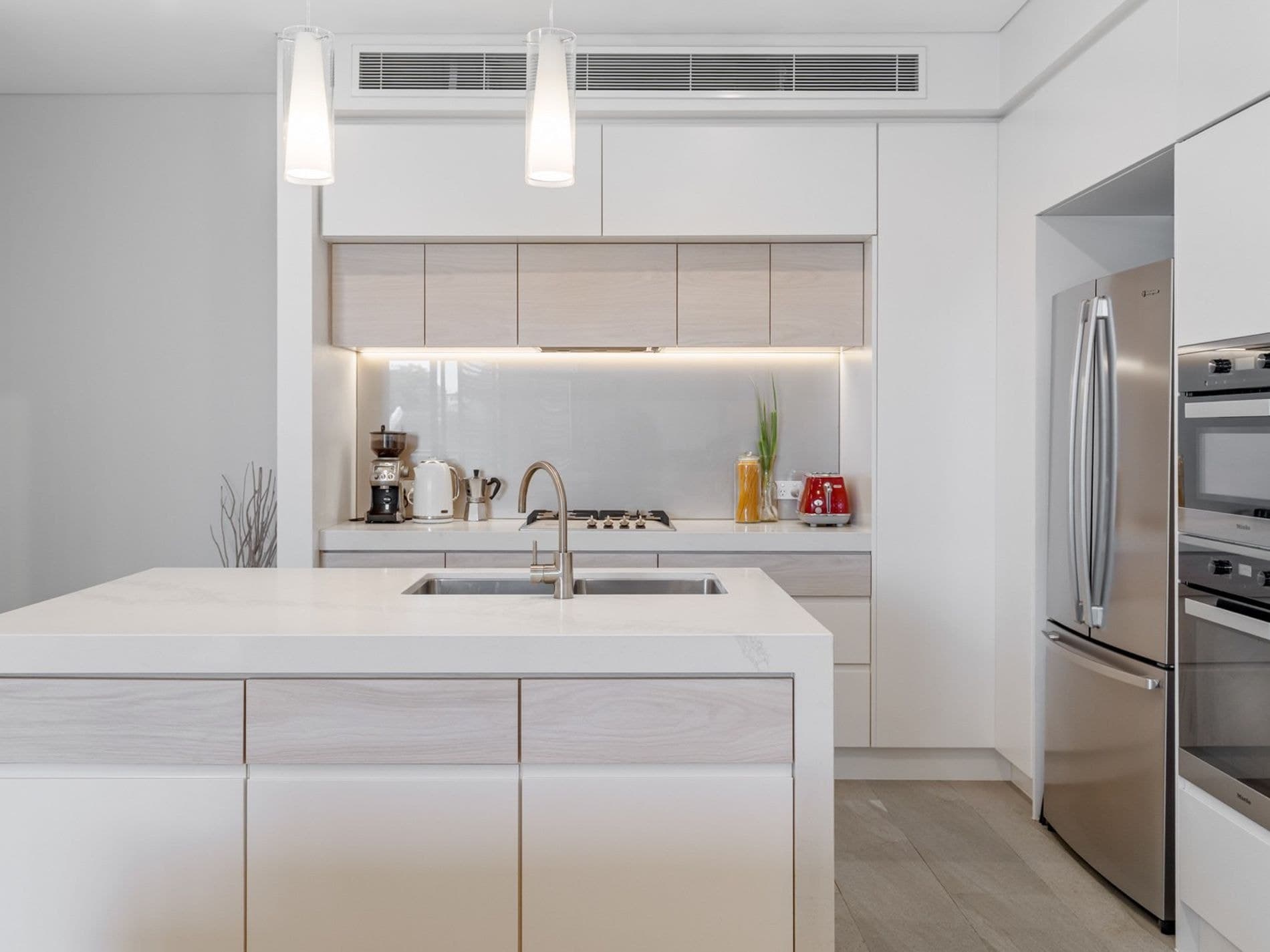 304 / 7 Lynn Avenue, Point Frederick - Thumbnail 2