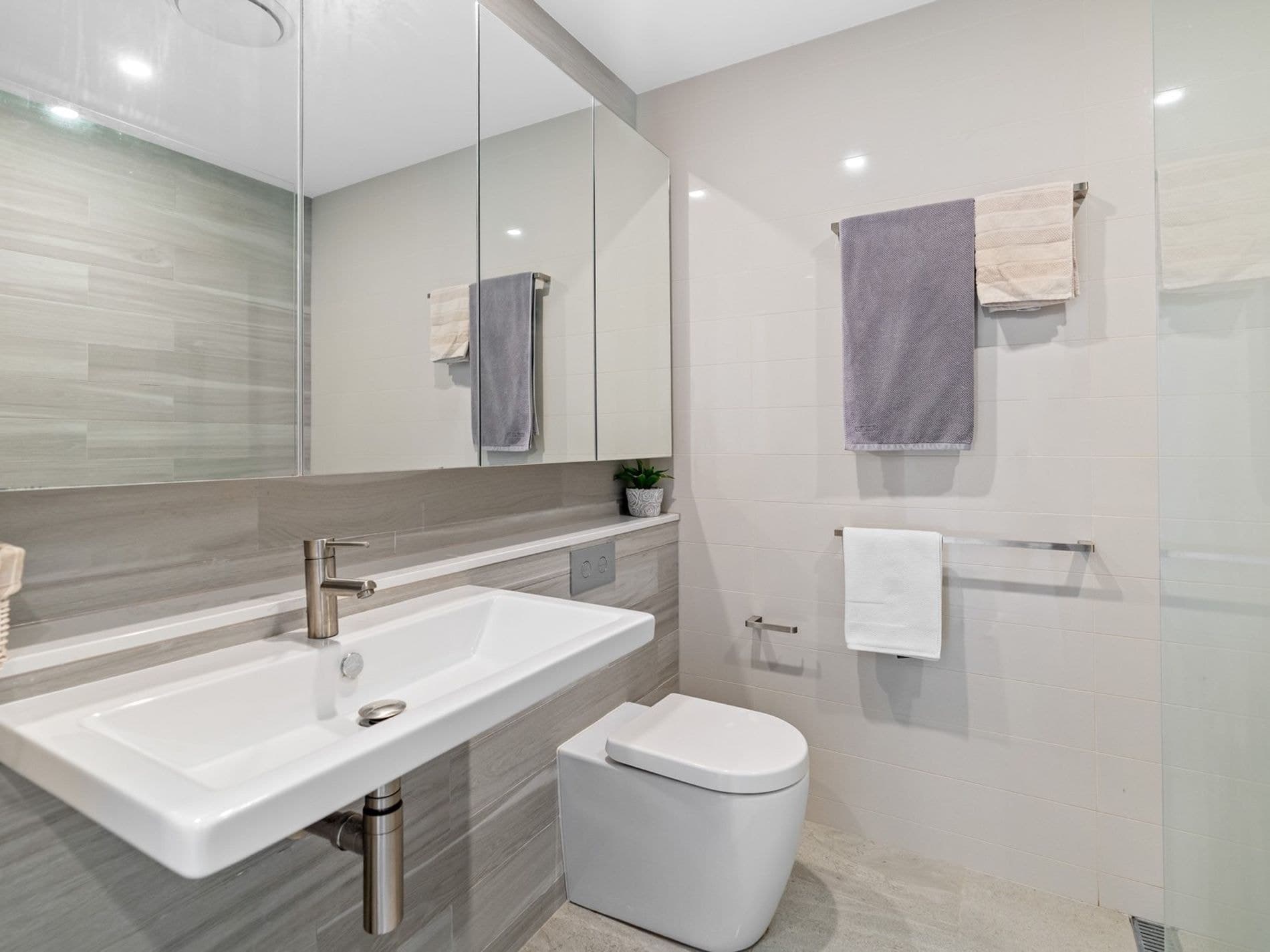 304 / 7 Lynn Avenue, Point Frederick - Thumbnail 7