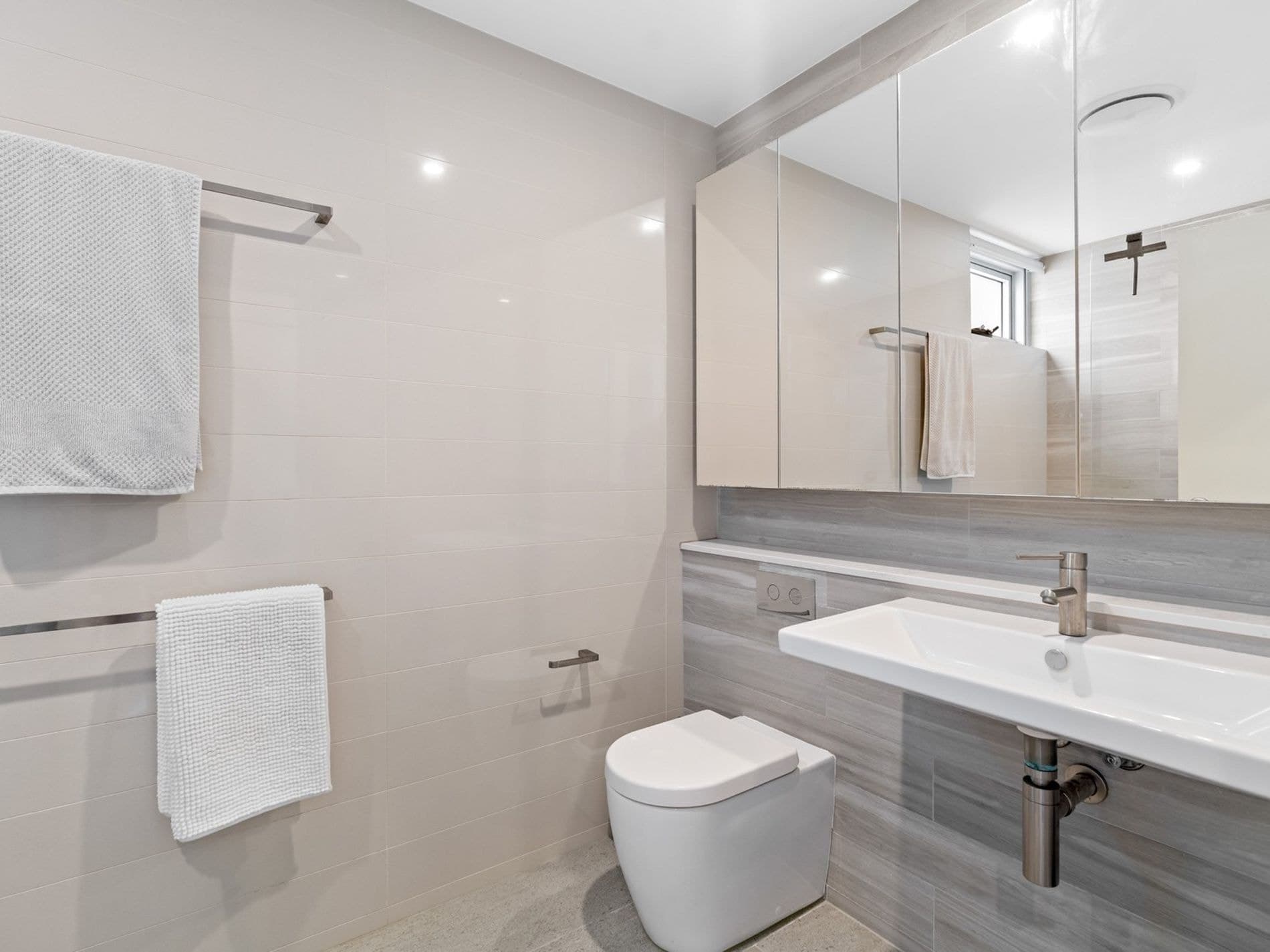 304 / 7 Lynn Avenue, Point Frederick - Thumbnail 8