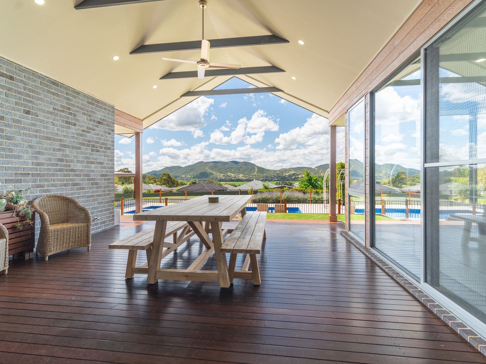 39 Falcon Drive, Calala - Thumbnail 5