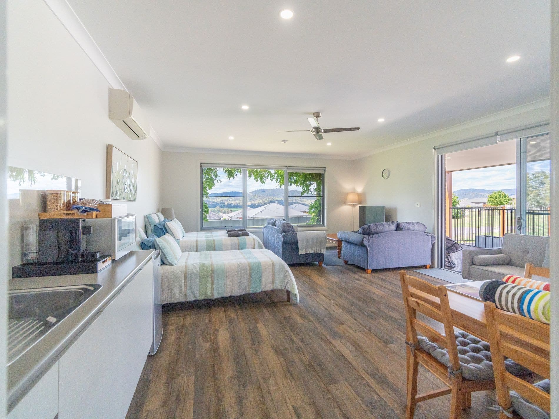 39 Falcon Drive, Calala - Thumbnail 6