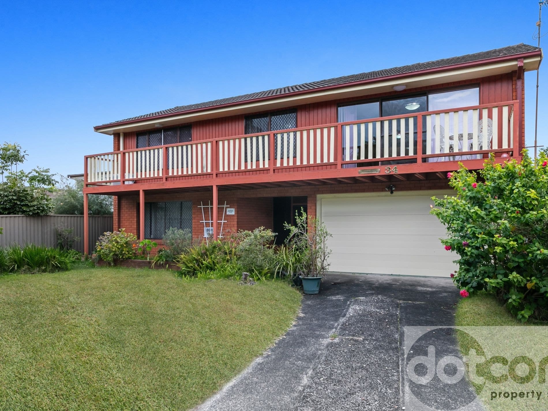 34 Natuna Ave, Budgewoi - Image 1