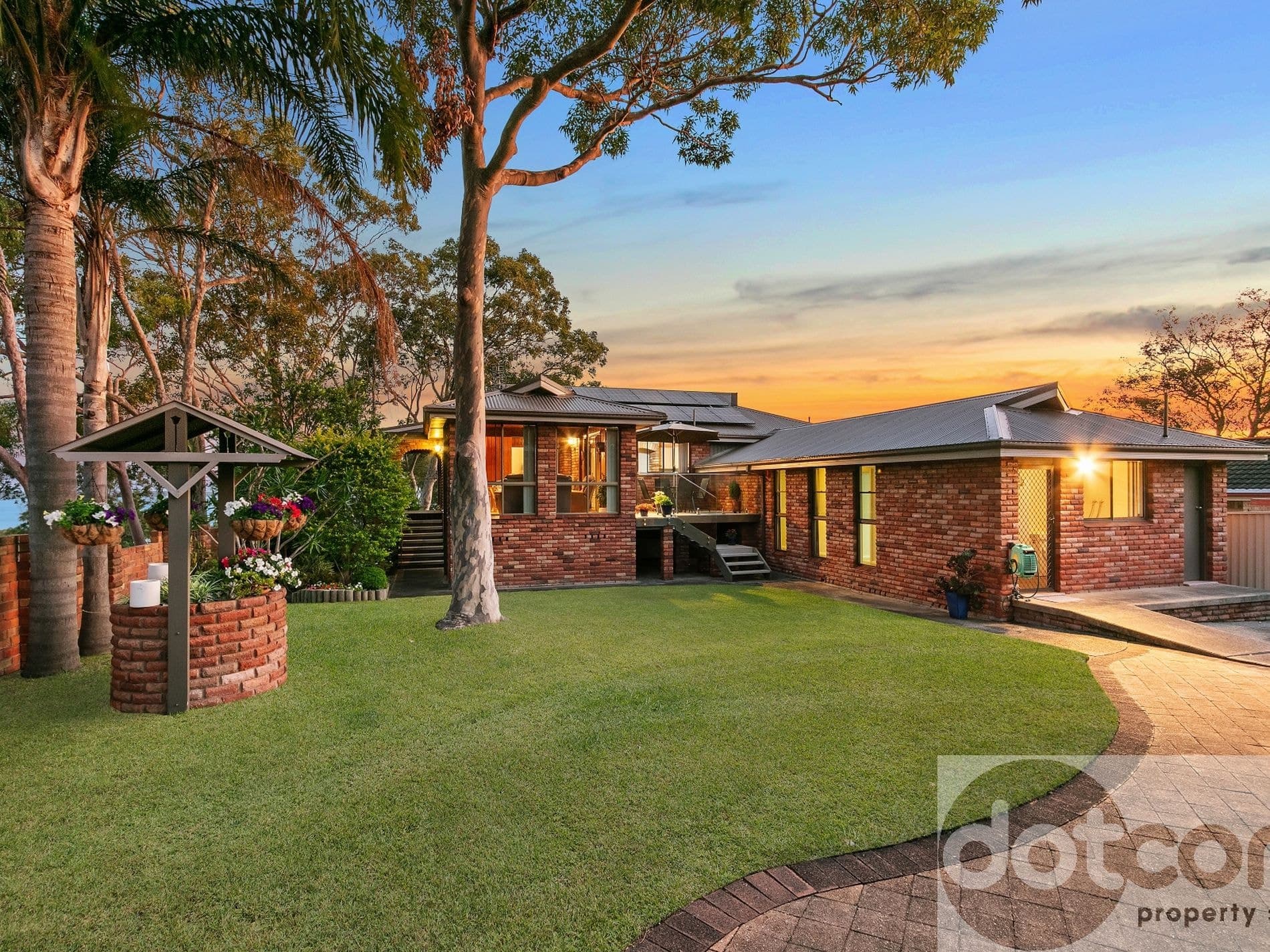 33 Leslie Avenue, Gorokan - Thumbnail 2