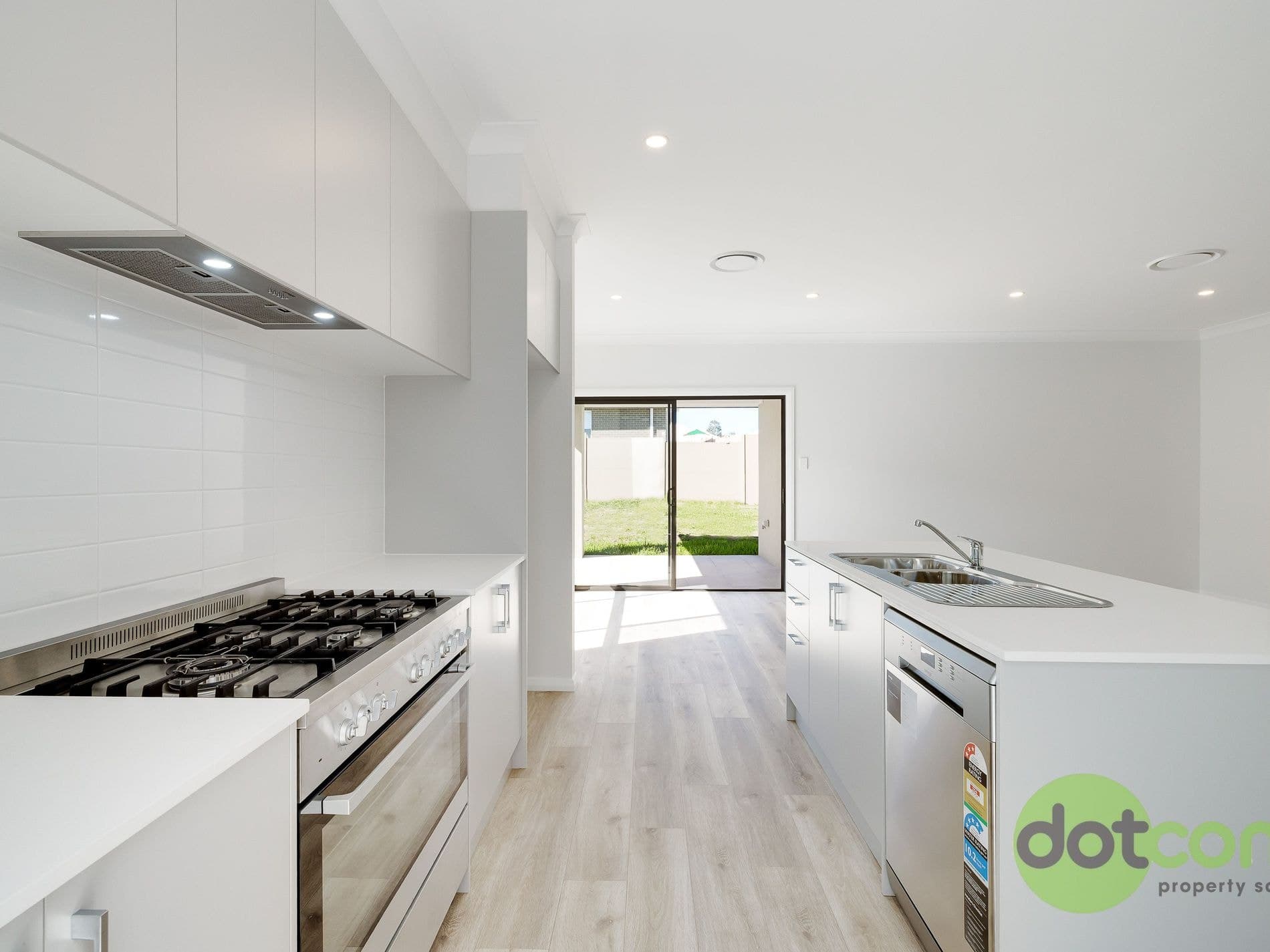 10 Solomon Street, North Rothbury - Thumbnail 4