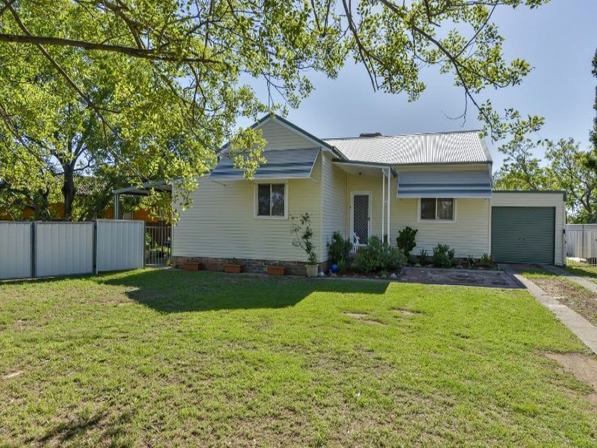 23 Garden Street, Tamworth - Image 1