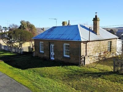 2 Mason Street, OATLANDS TAS, Oatlands - Image 1