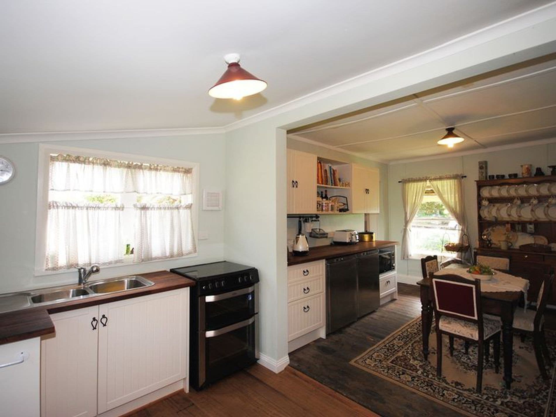 31 High Street, Oatlands, Oatlands - Thumbnail 4