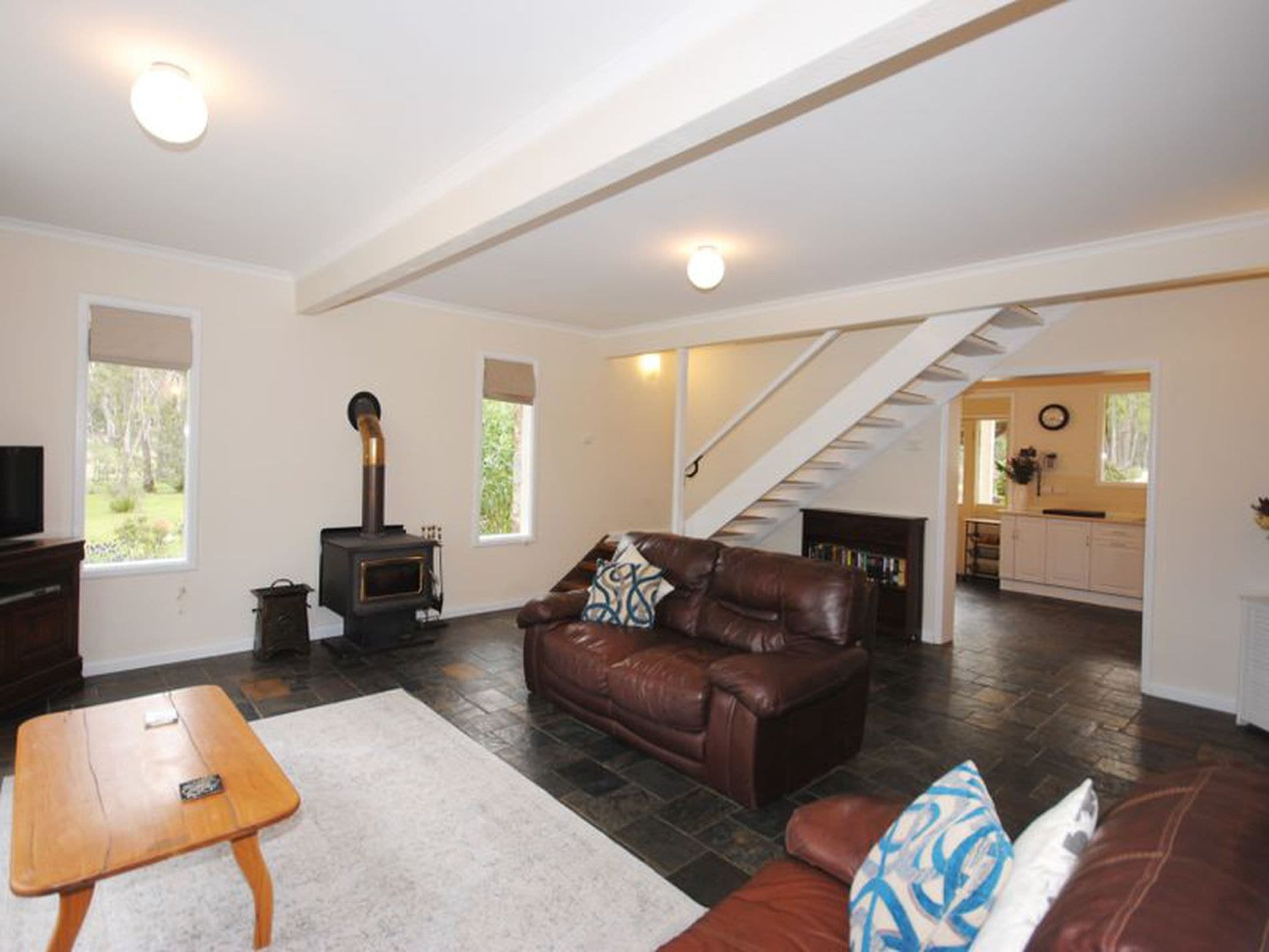 393 Rifle Range Road, Sandford, Sandford - Thumbnail 3