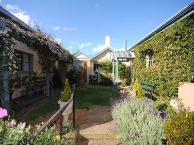 70 Esplanade, OATLANDS TAS, Oatlands - Image 1