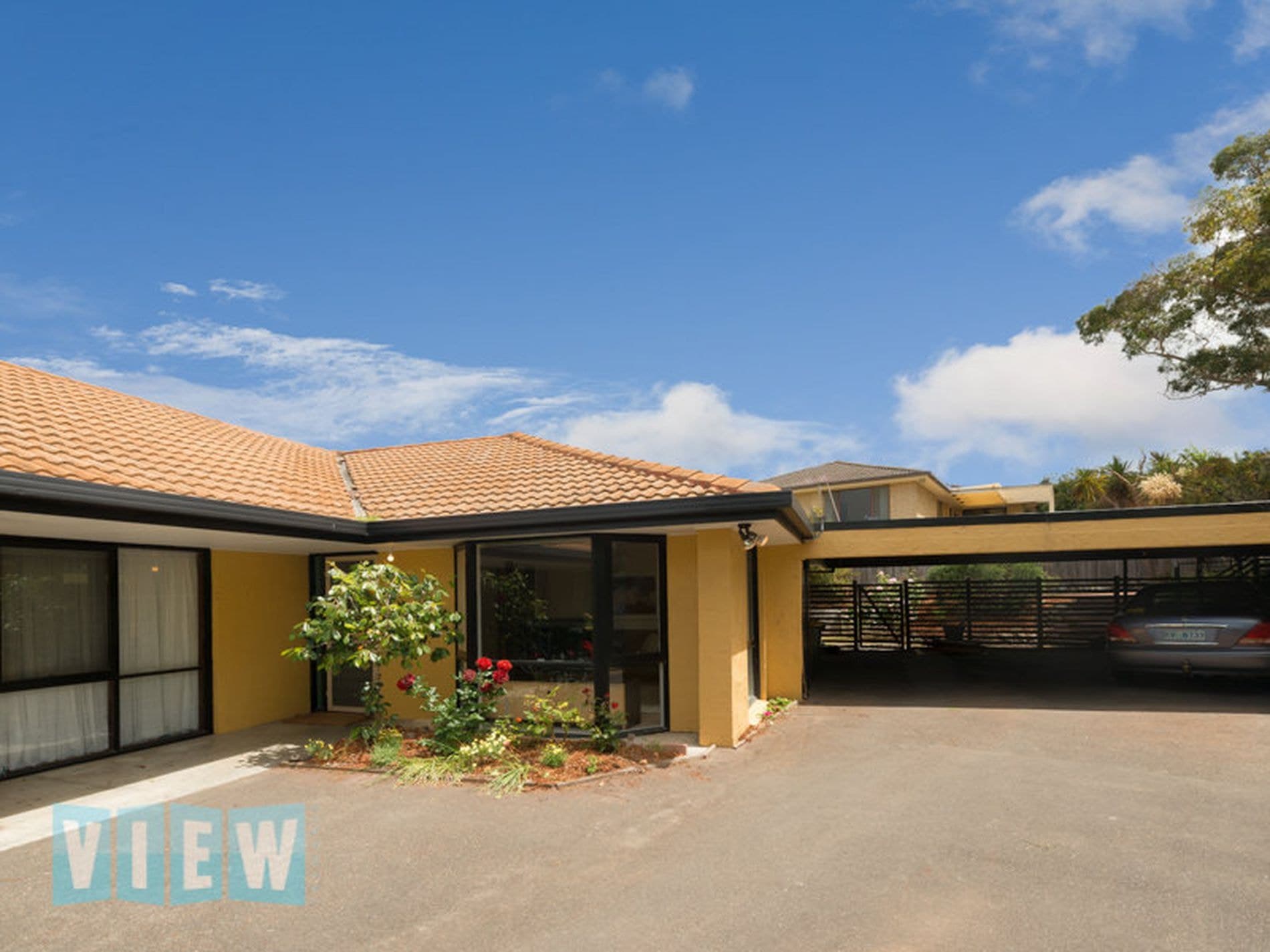 2 / 22 Melaleuca Drive, BLACKMANS BAY TAS, Blackmans Bay - Thumbnail 2