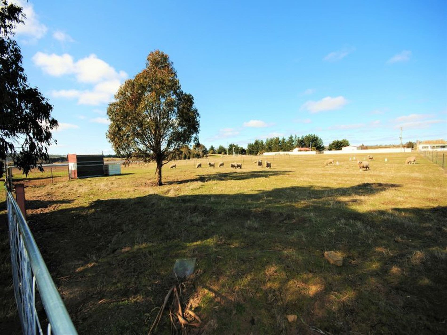 9 Lake Street, Oatlands, Oatlands - Thumbnail 2