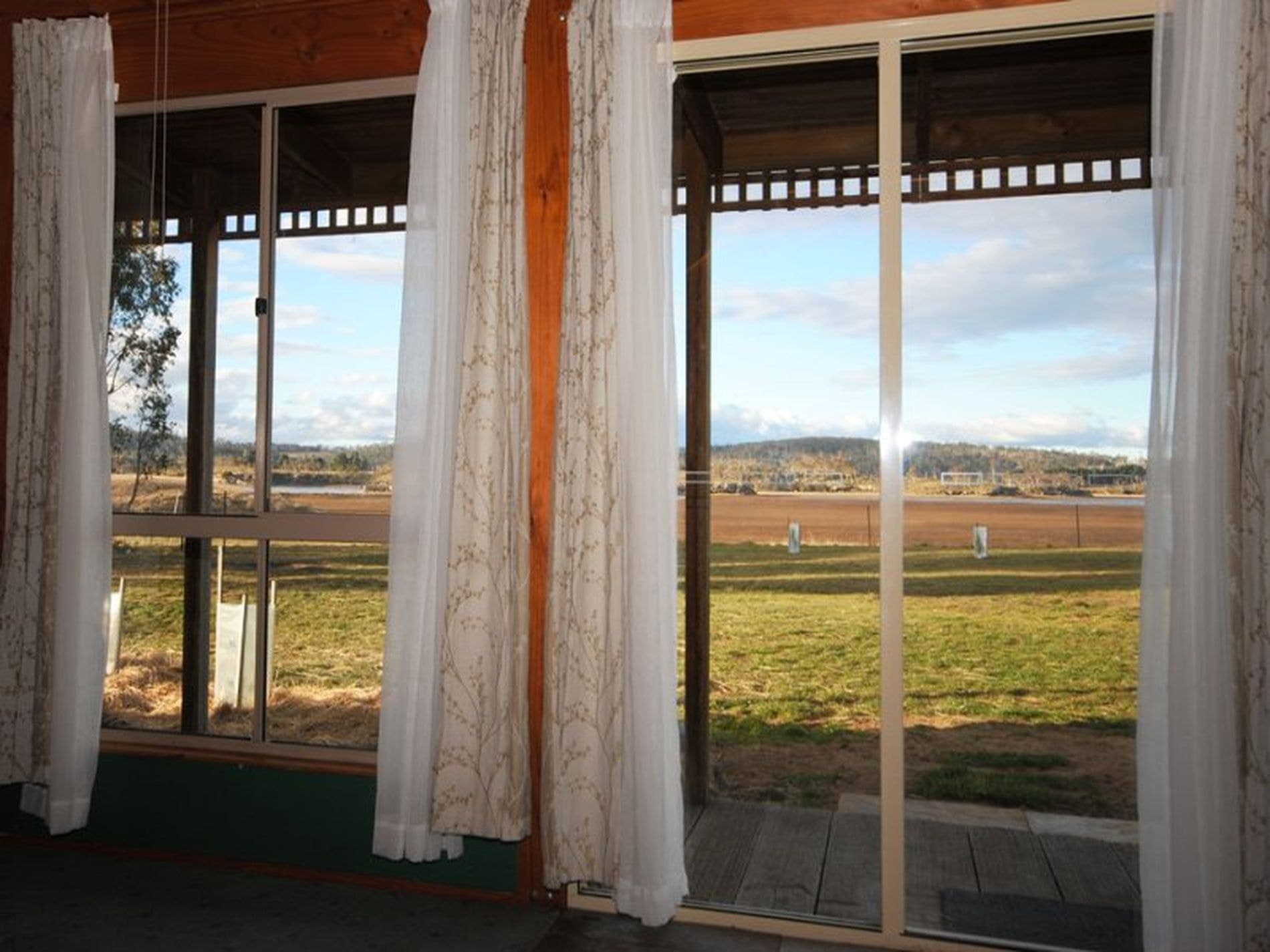 9 Lake Street, Oatlands, Oatlands - Thumbnail 3